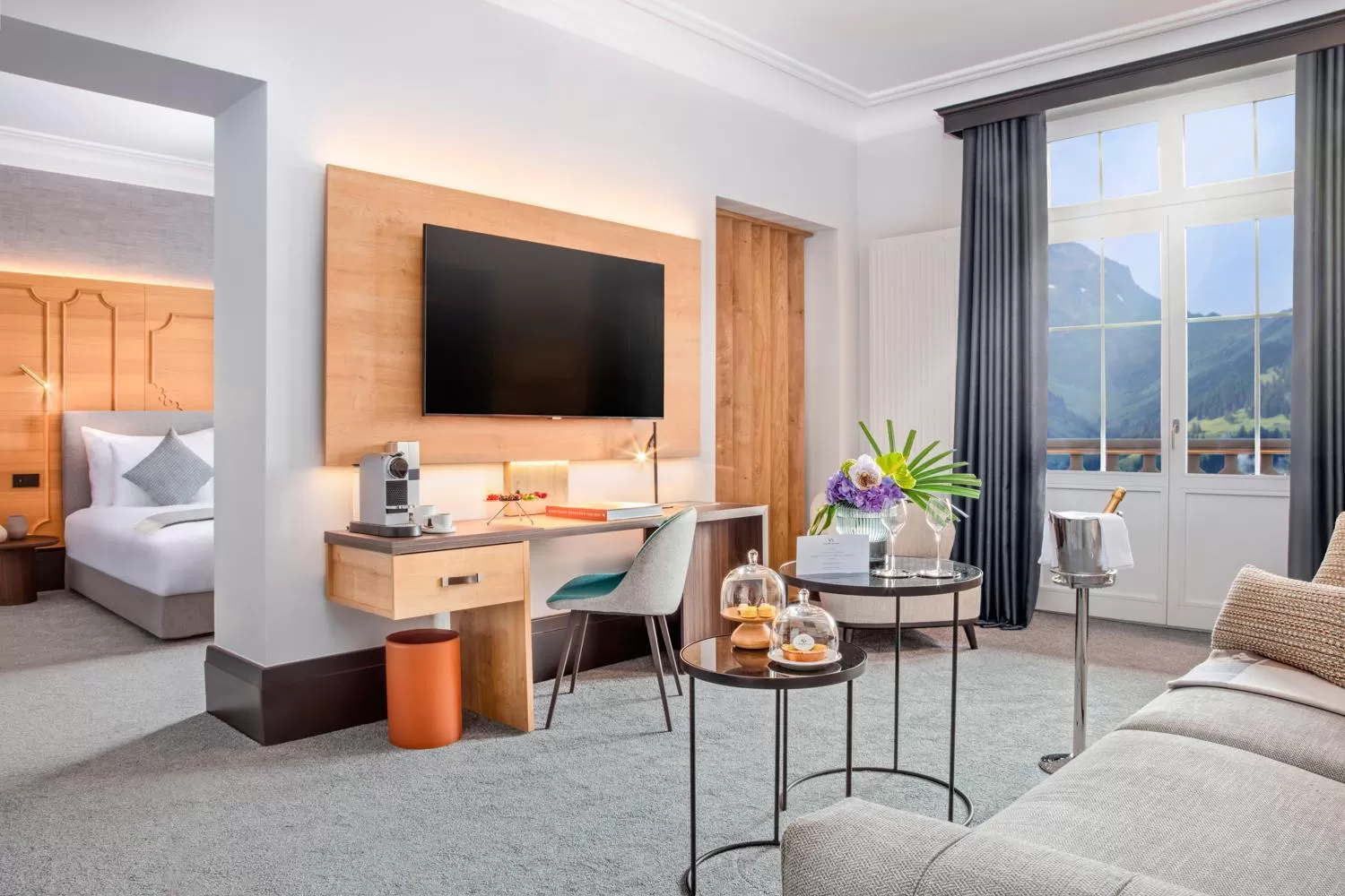 TV and multimedia, Bed in Villars Palace