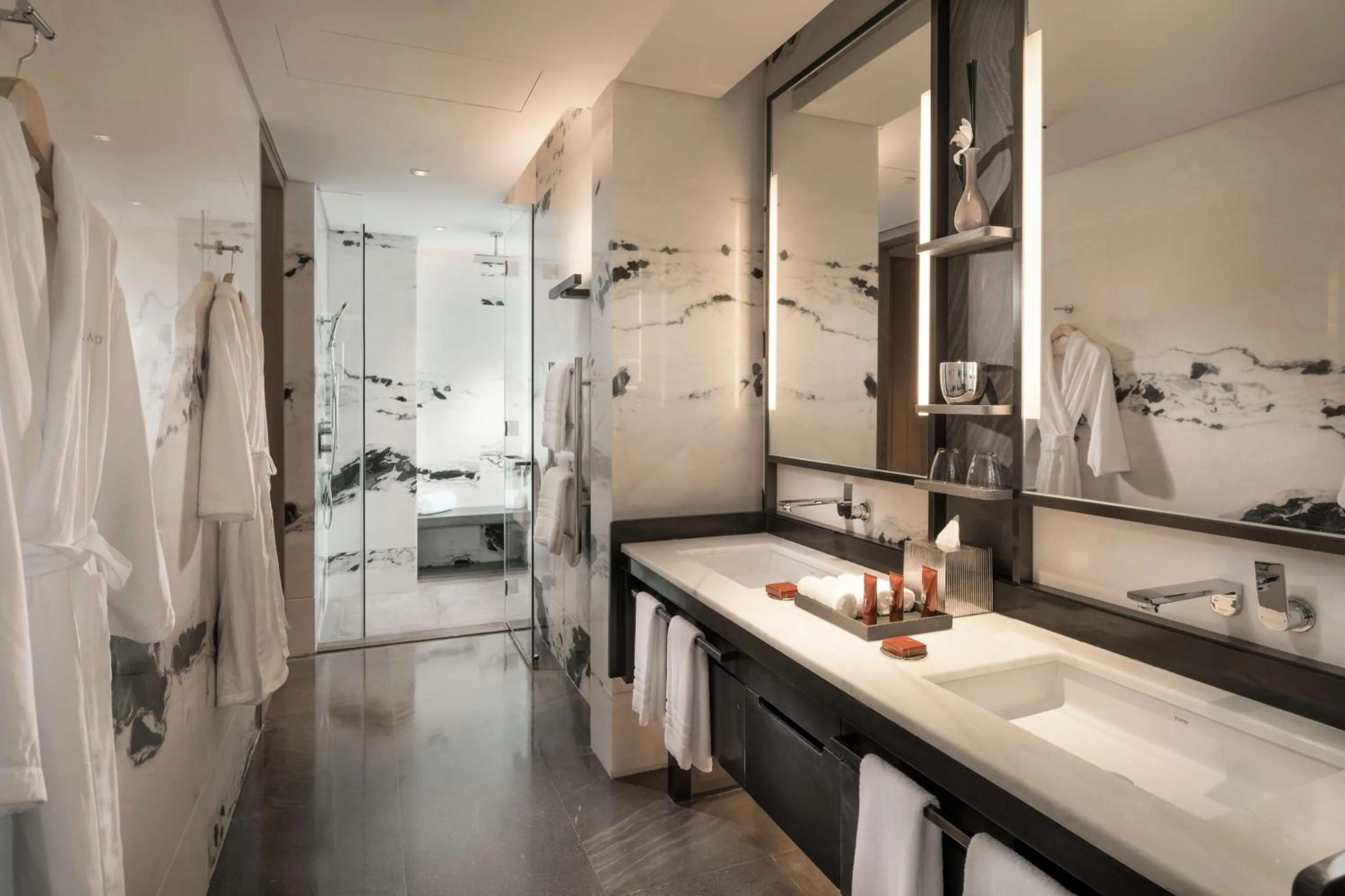 Bathroom in Conrad Shenyang