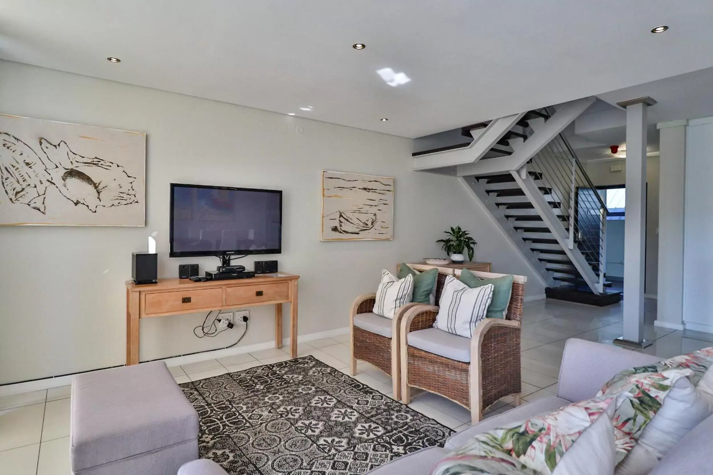 Living room in Whale Coast All-Suite-Hotel - DCC Hotel Group Living room in Whale Coast All-Suite-Hotel - DCC Hotel Group