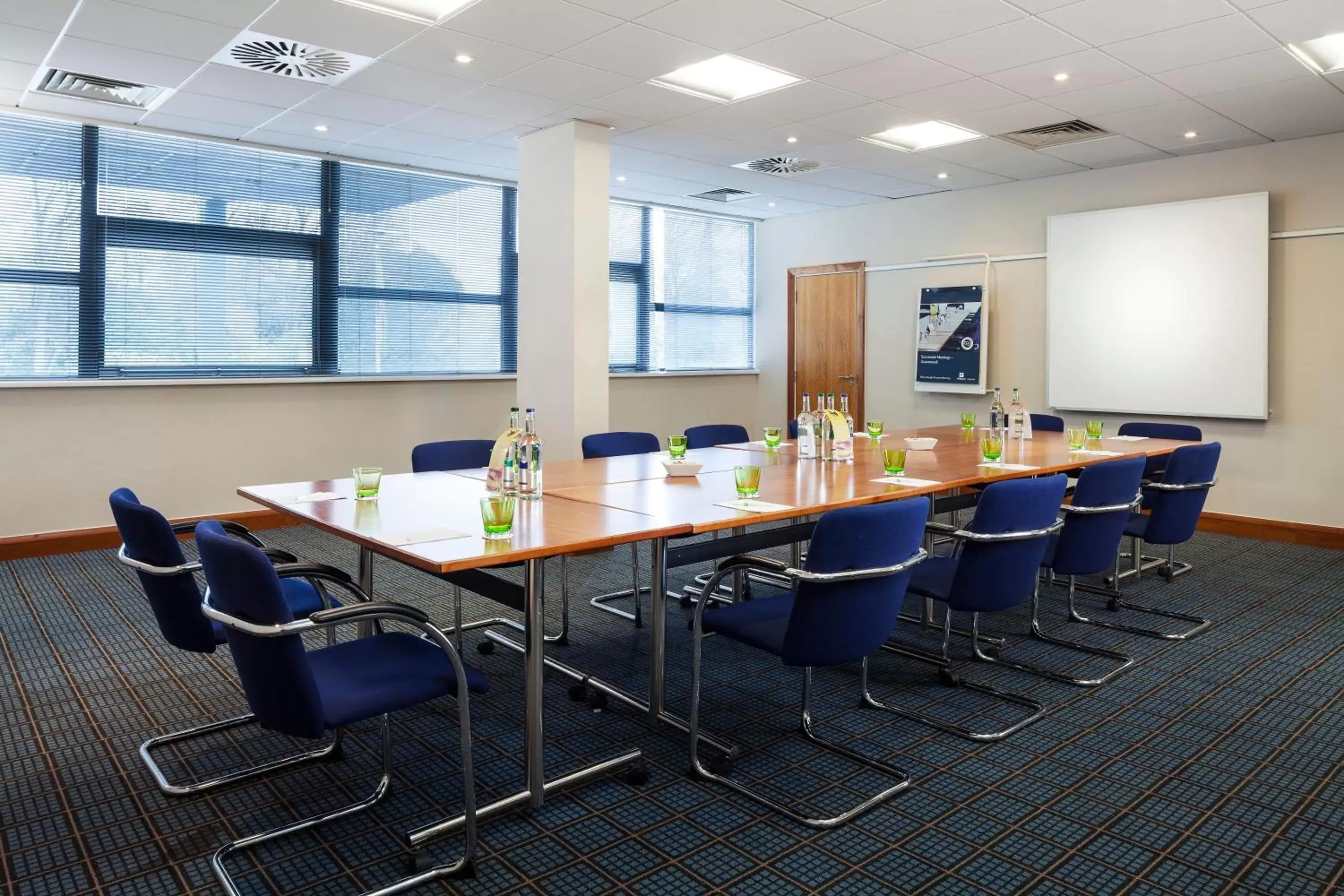 Meeting/conference room in Holiday Inn Cardiff City, an IHG Hotel