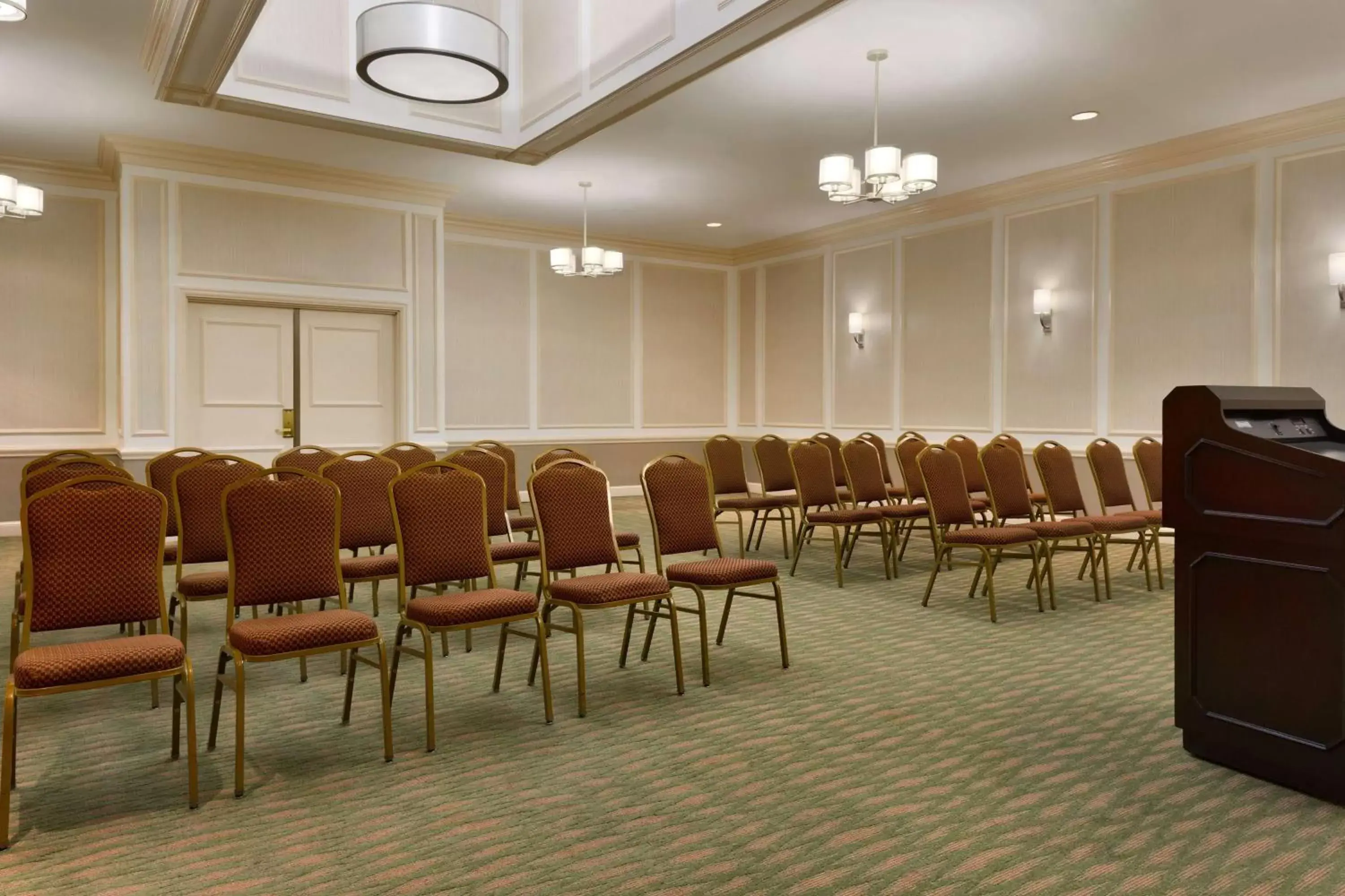 Meeting/conference room in Hilton St. Louis Frontenac