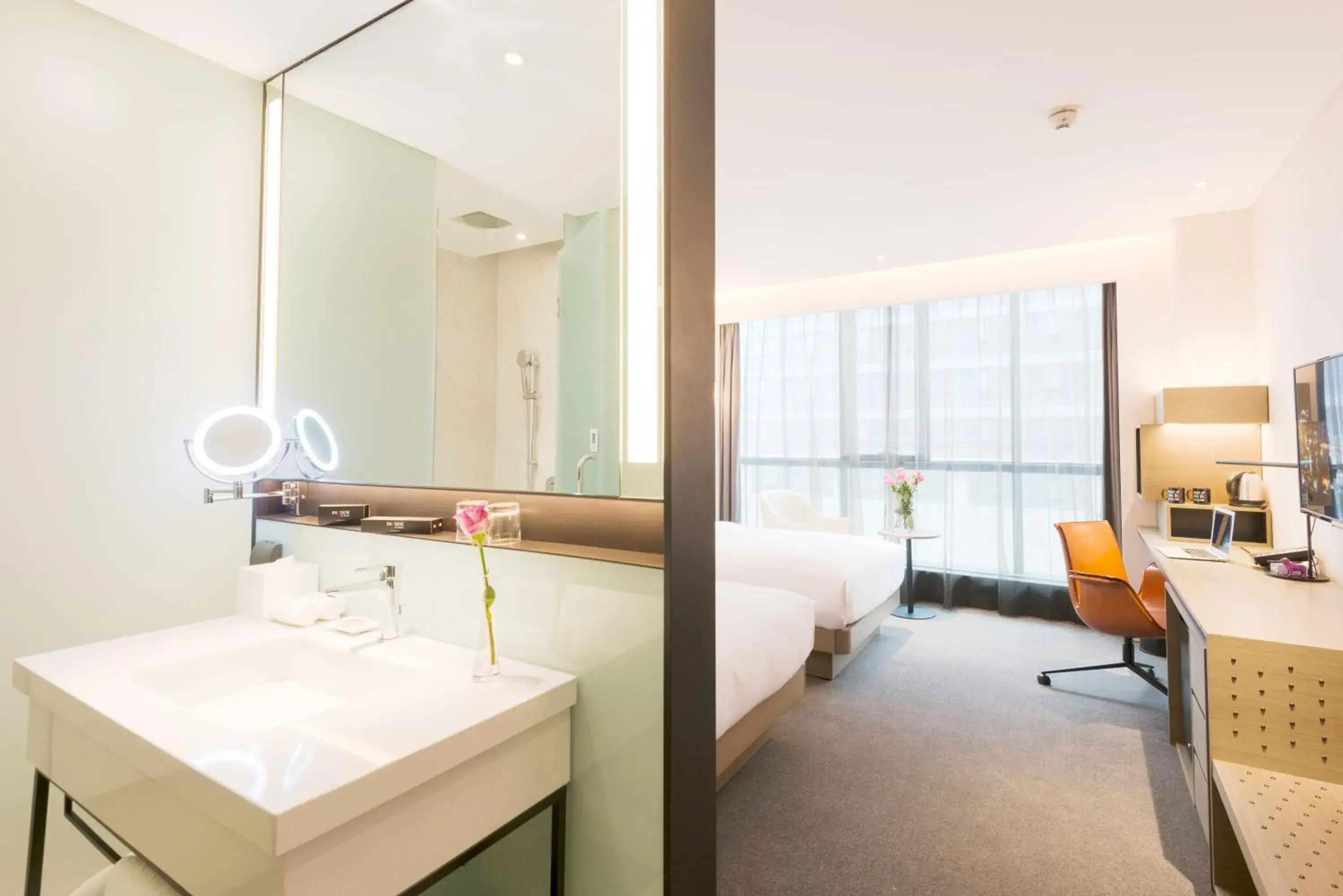 Photo of the whole room in INNSiDE by Meliá Zhengzhou Photo of the whole room in INNSiDE by Meliá Zhengzhou