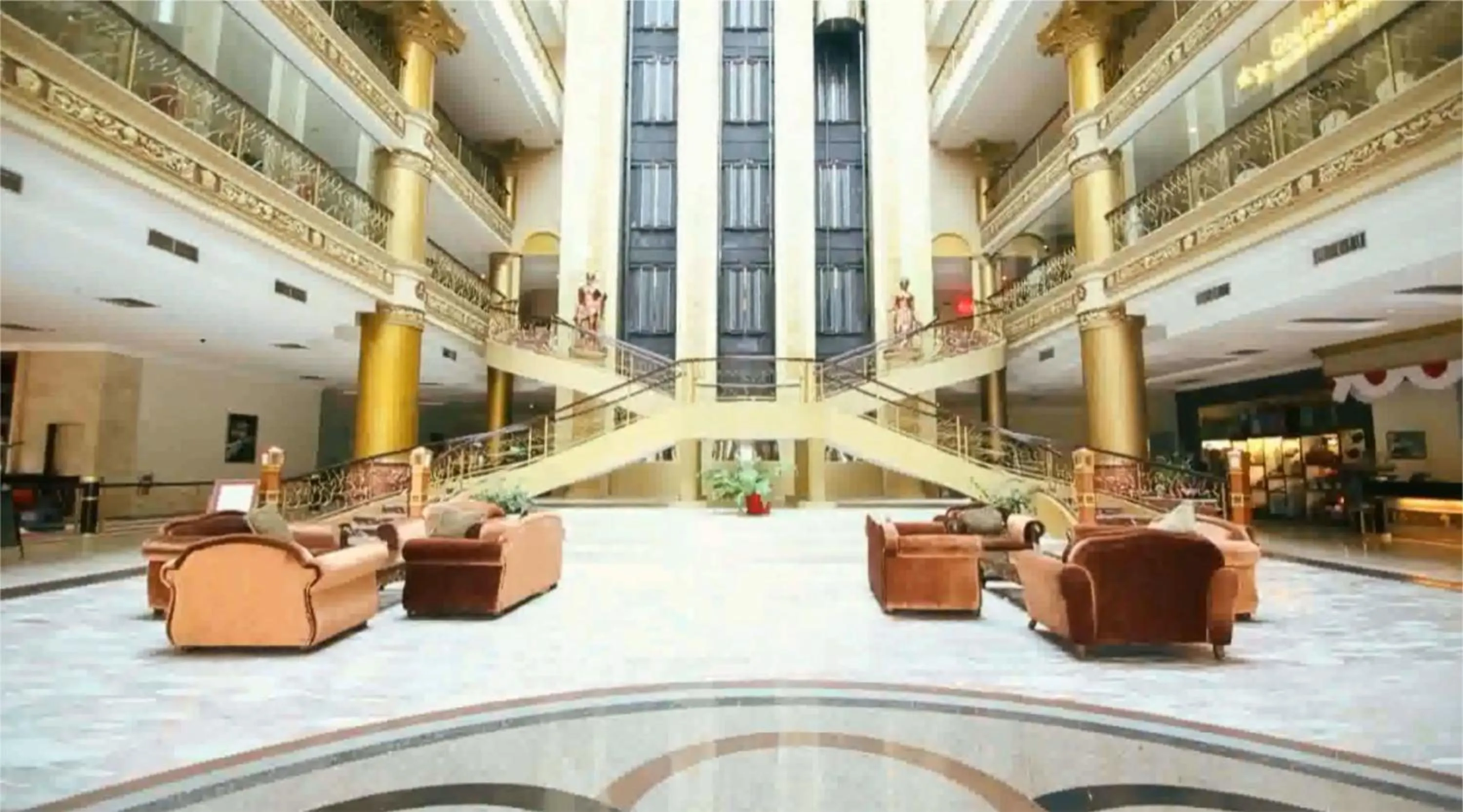 Lobby or reception in Pacific Palace Hotel