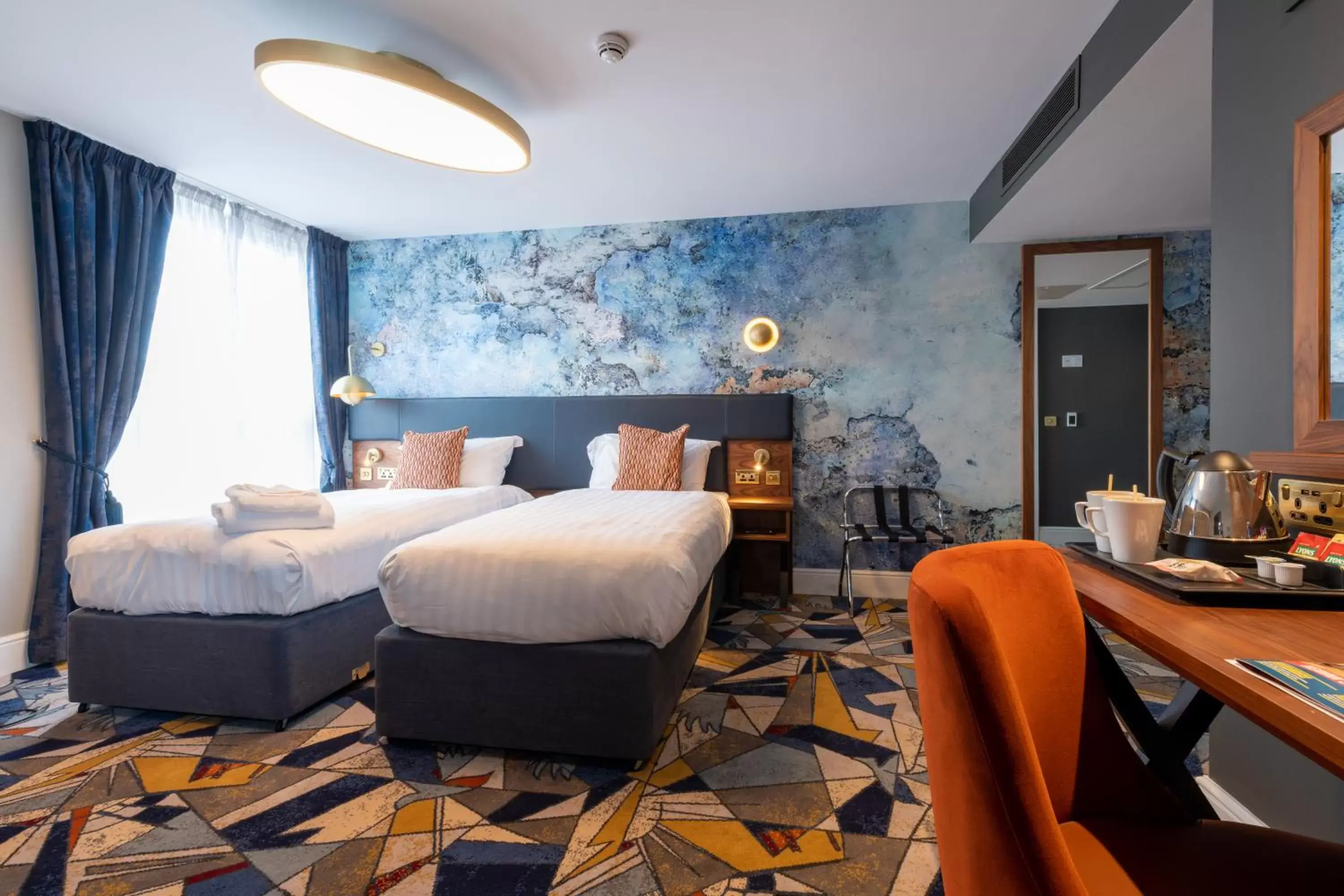 Bed in Keavan's Port Hotel , Dublin