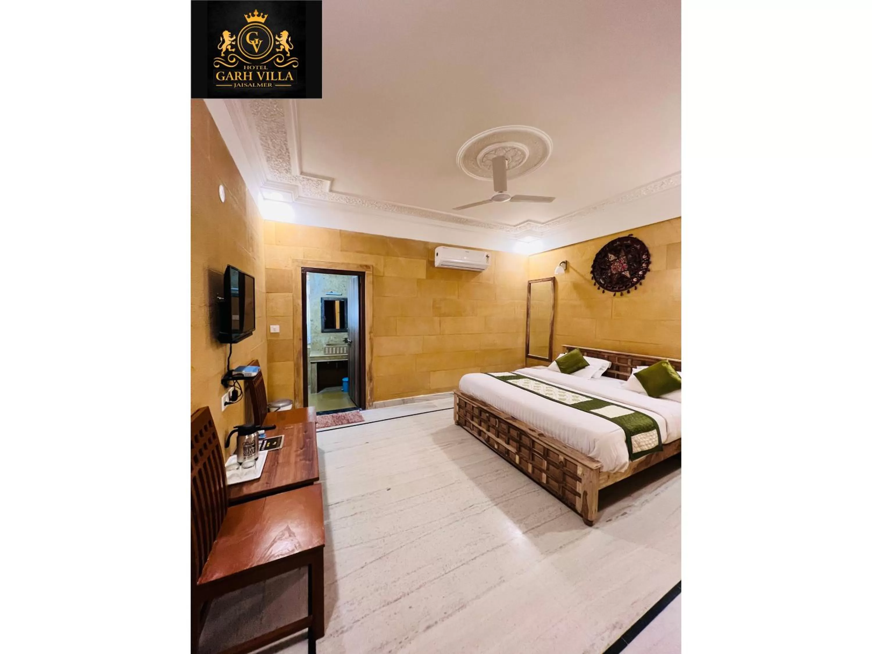 Property building in Hotel Garh Vila