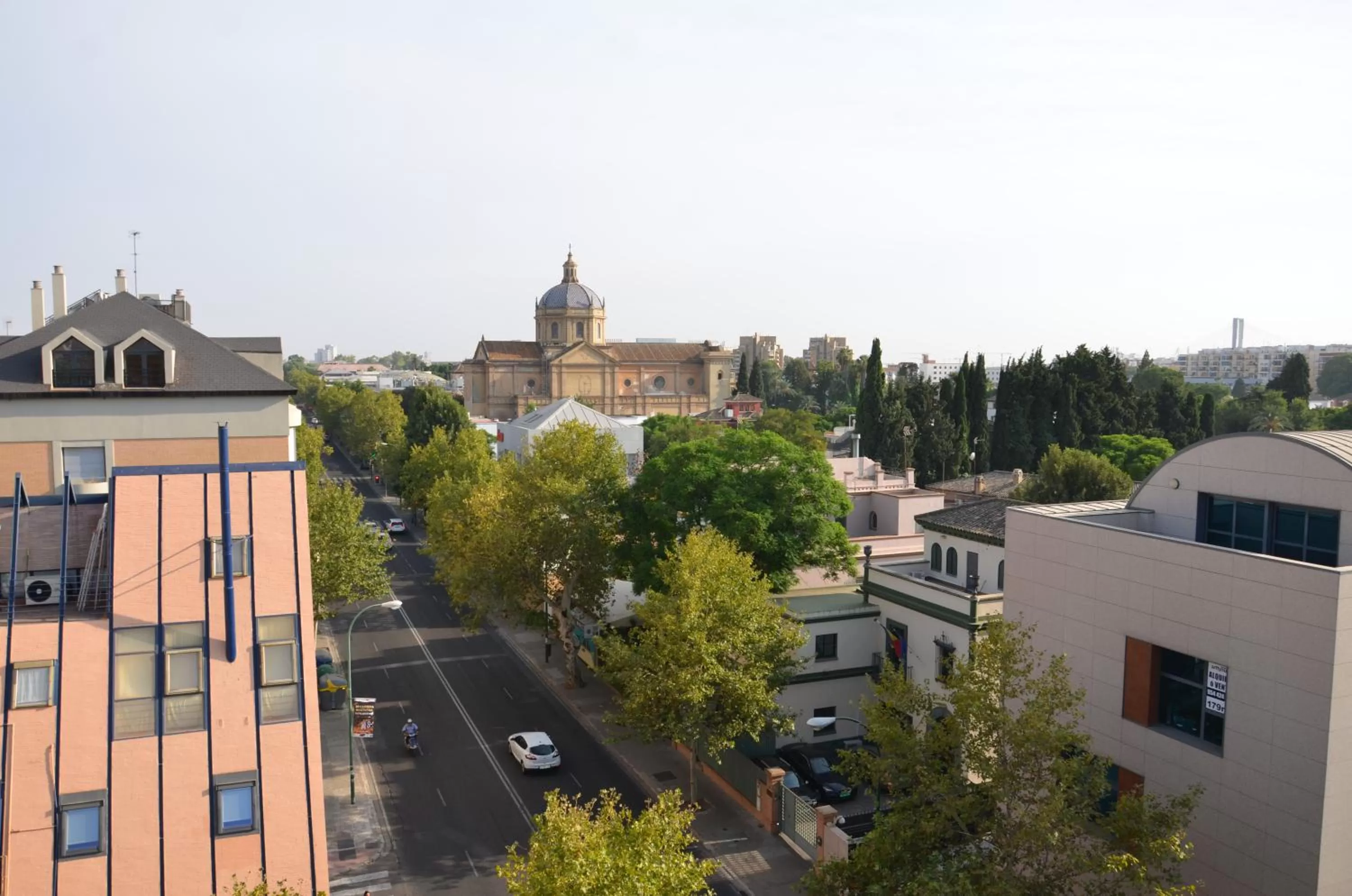 City view in Urban House Siurot 33