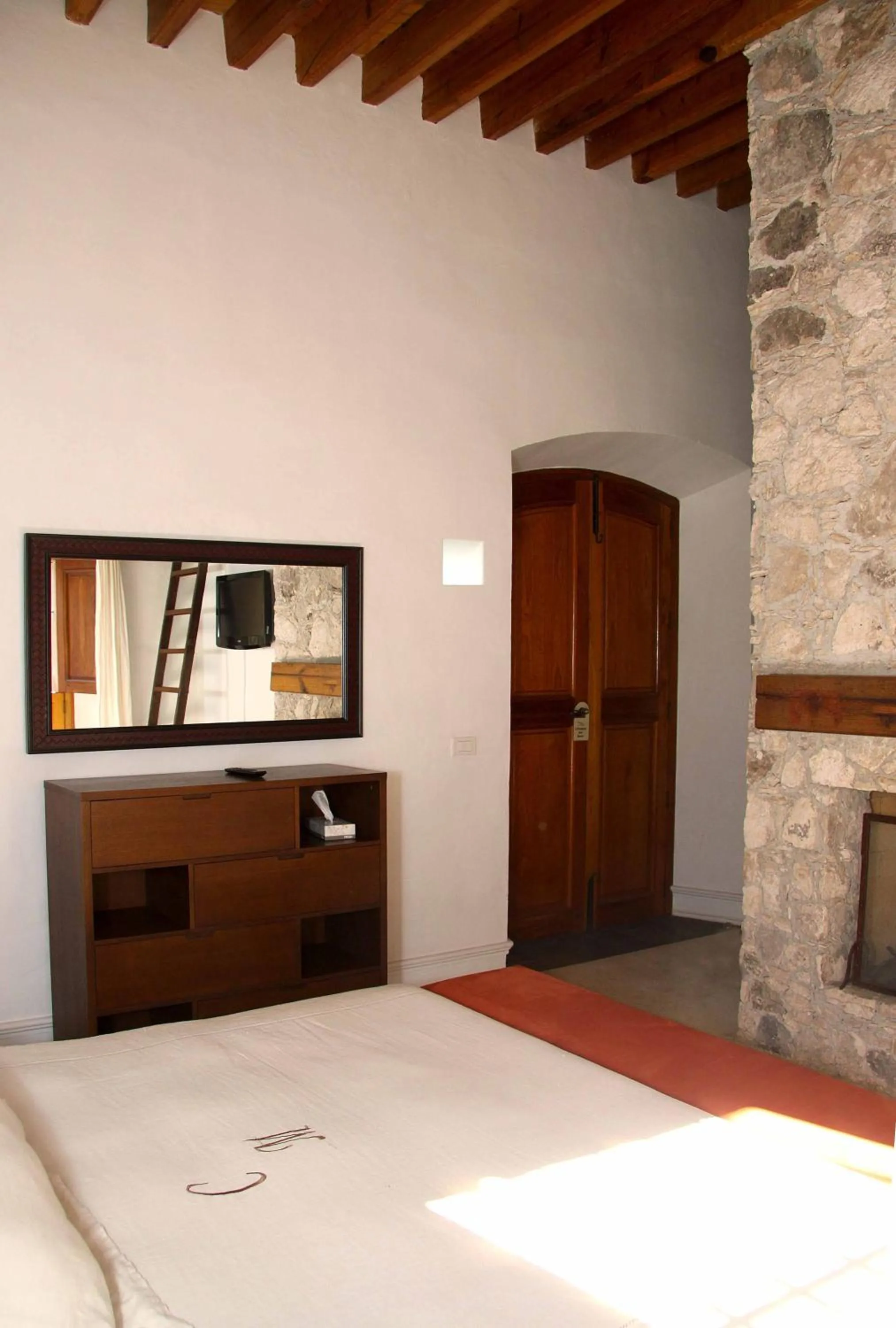 Bed in Casa Mateo Hotel Boutique