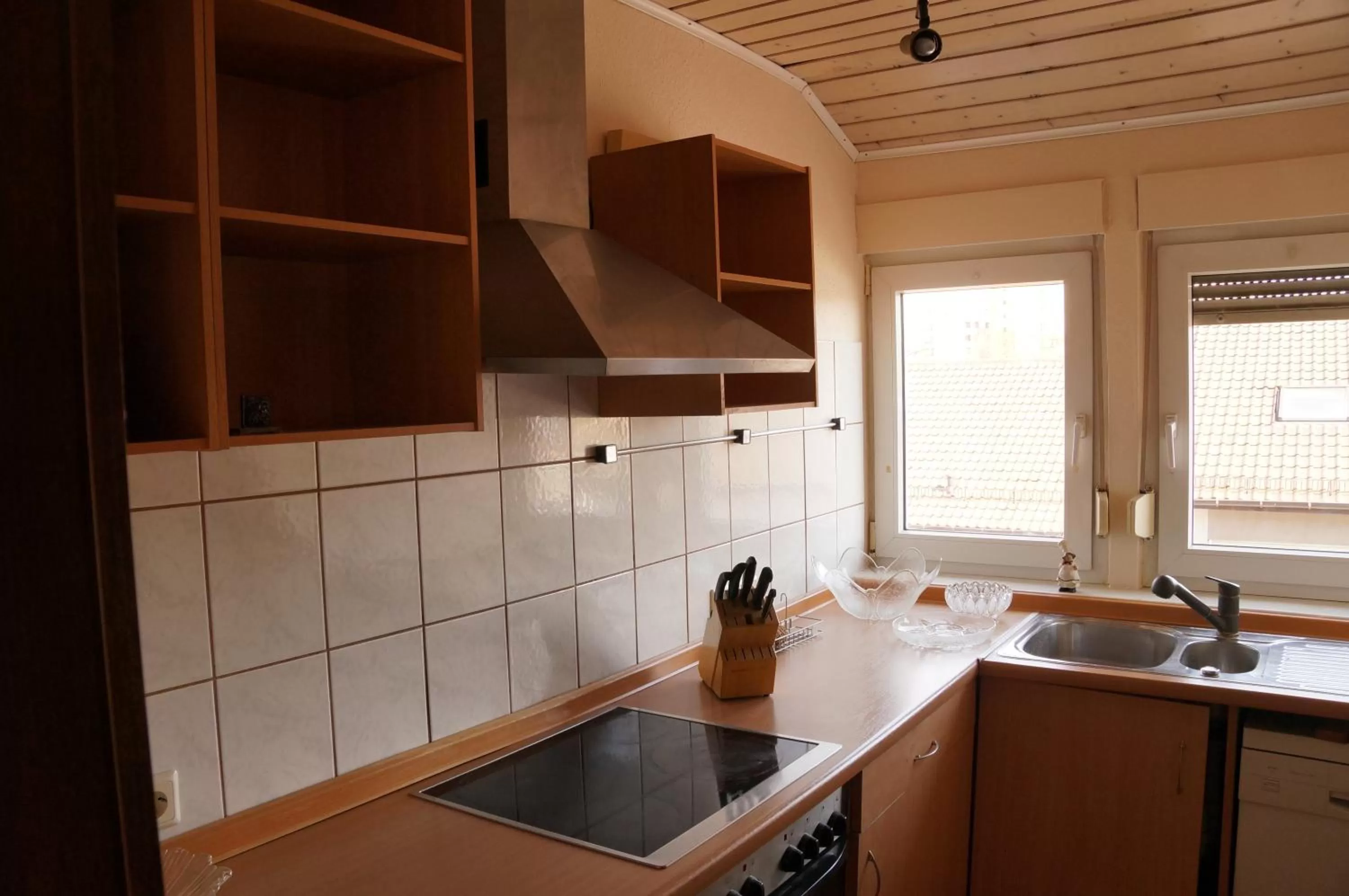 Kitchen or kitchenette in Hotel Boos