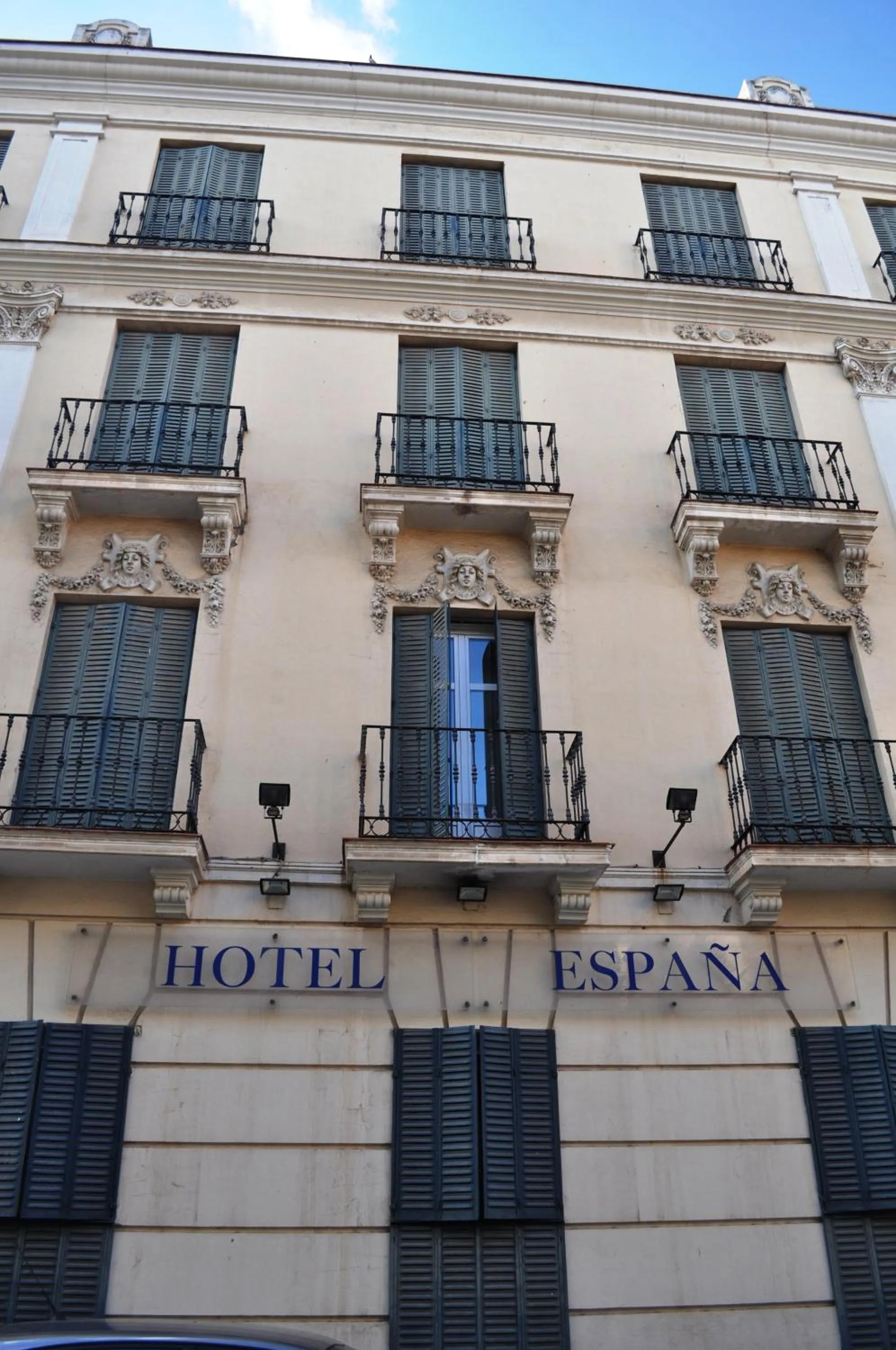 Property building in Hotel España