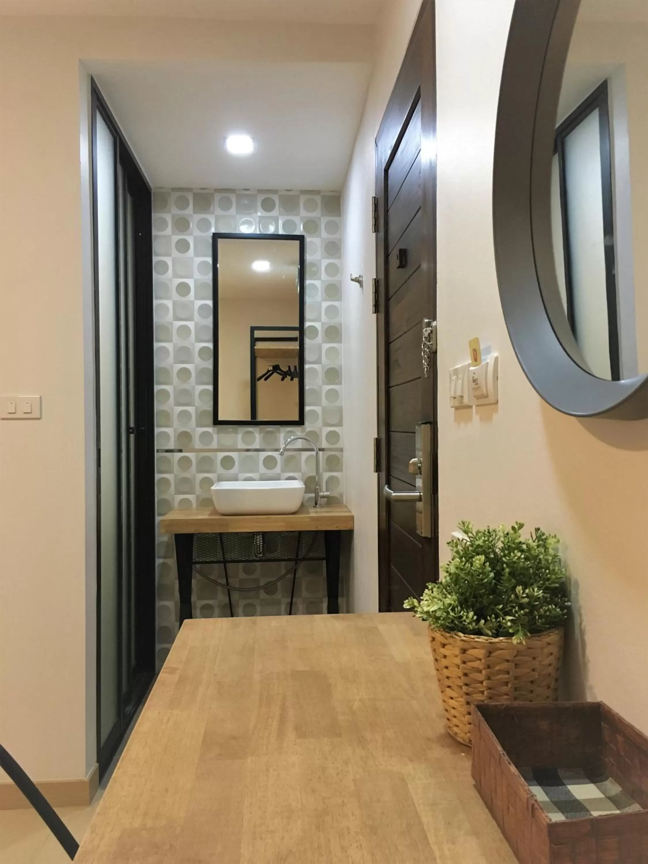 Bathroom in Bangkok Saran Poshtel