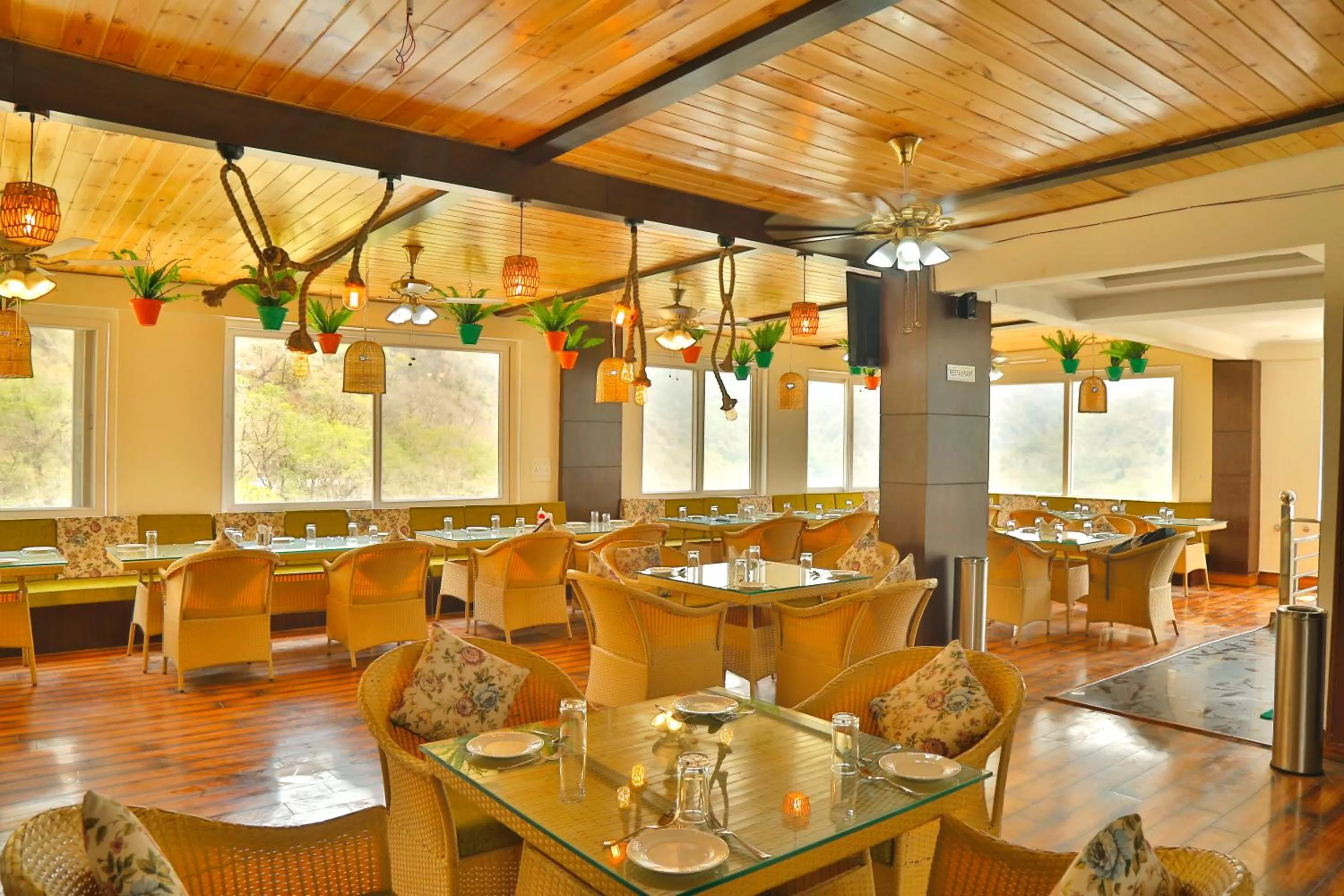 Food close-up, Restaurant/Places to Eat in Kamay The Grand Alova