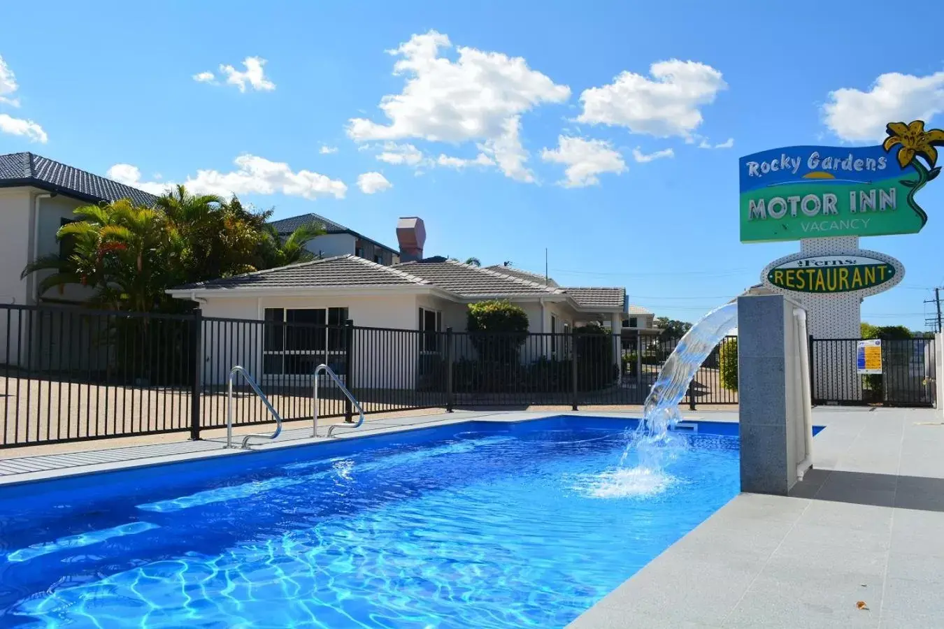 Property logo or sign, Swimming Pool in Rocky Gardens Motor Inn Rockhampton