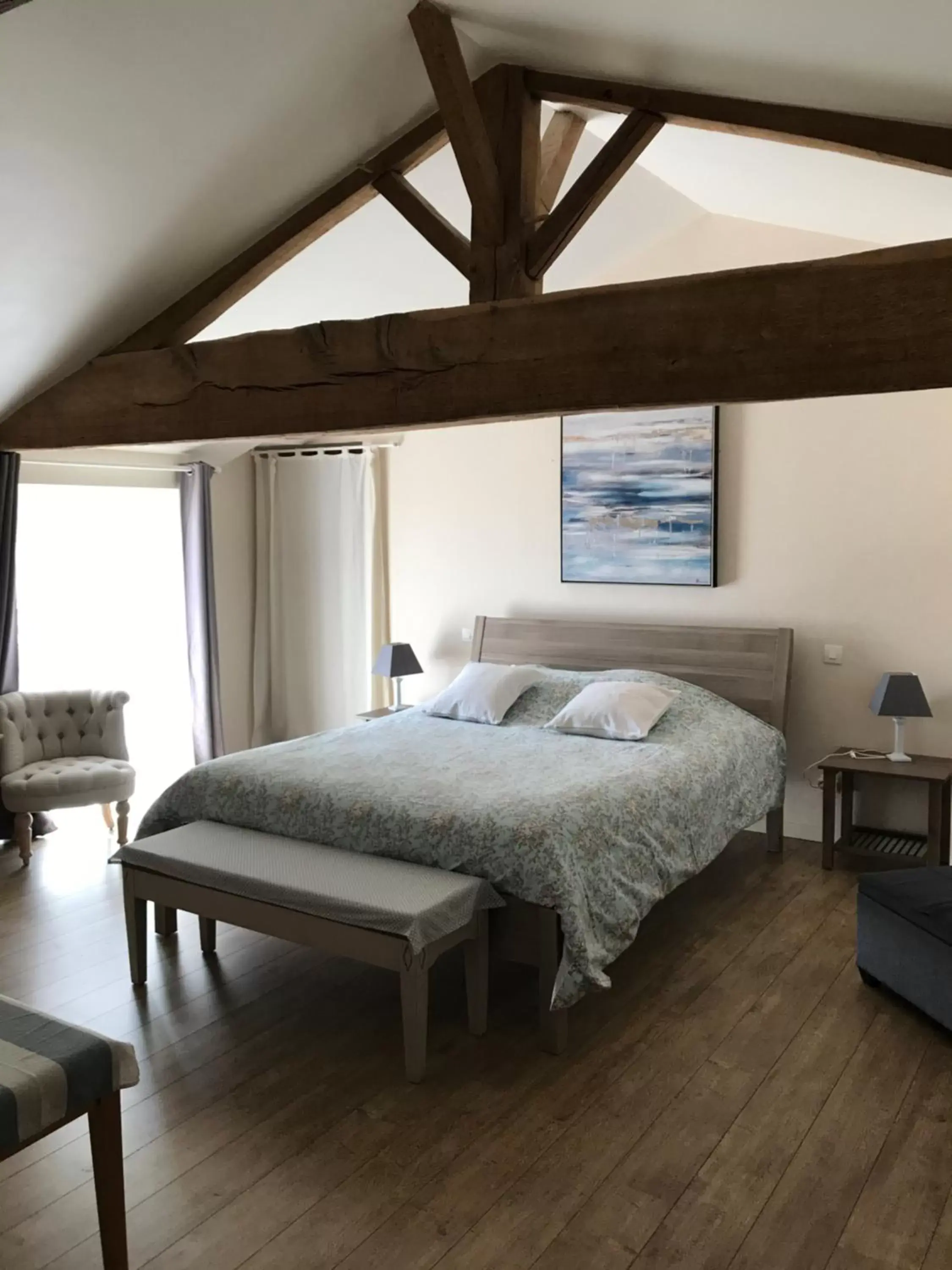 Bedroom, Bed in La Boisnière