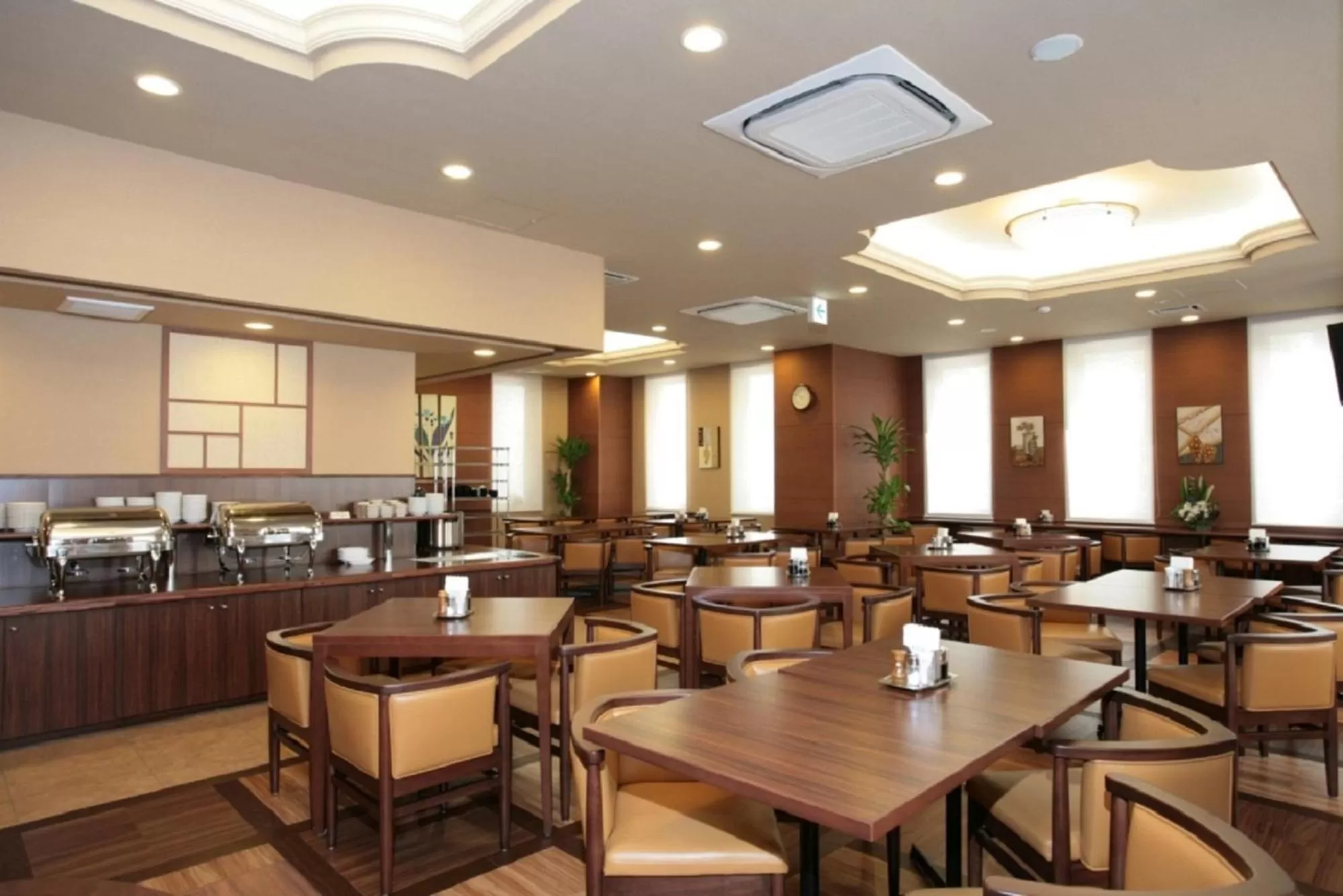 Restaurant/places to eat in Hotel Route-Inn Iwaki Ekimae