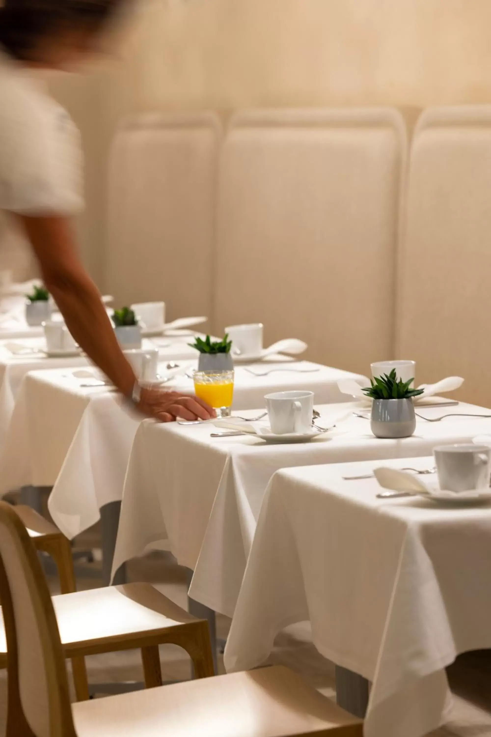 Breakfast, Restaurant/Places to Eat in Hotel Duminy-Vendome