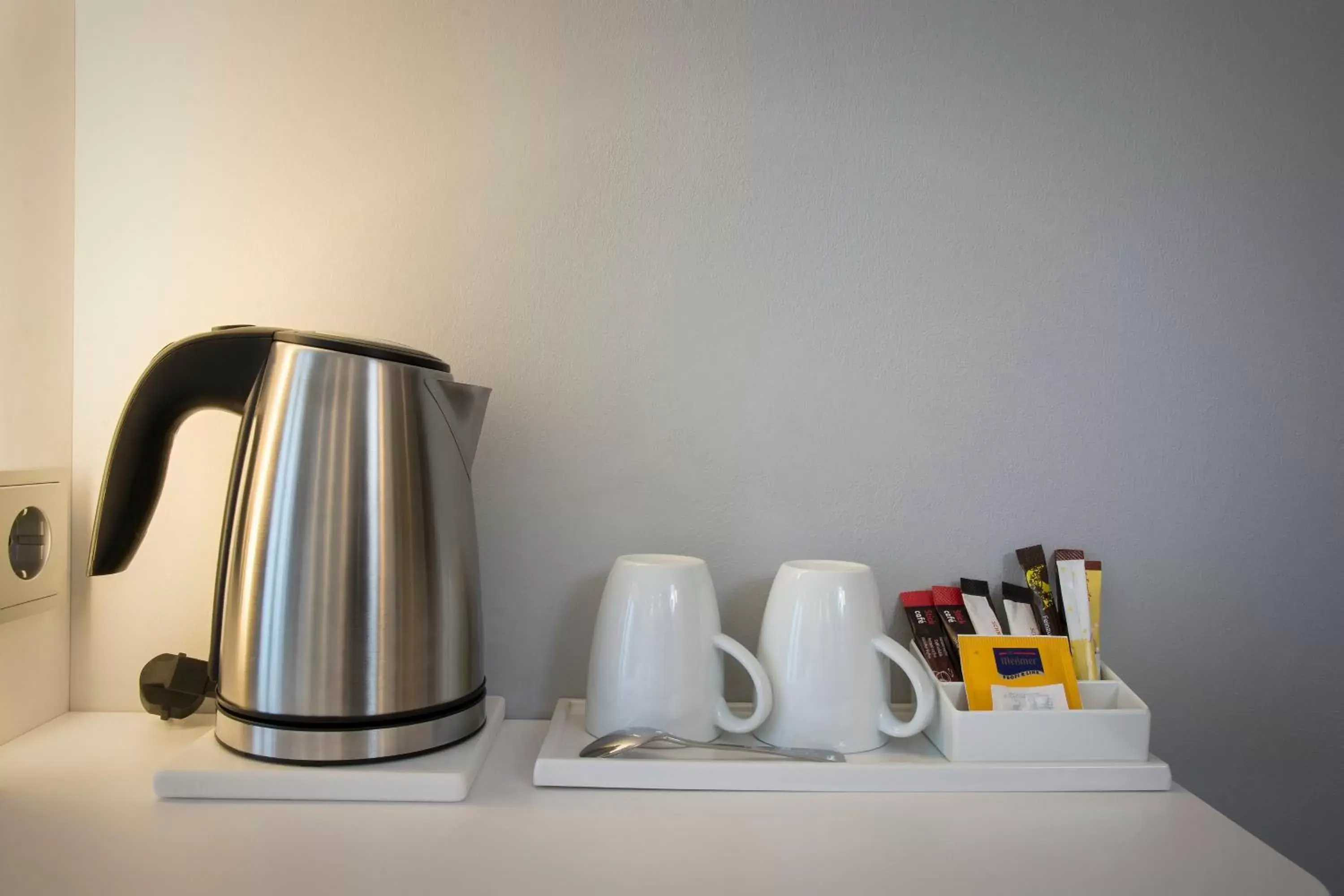 Photo of the whole room, Coffee/Tea Facilities in Holiday Inn Express Baden-Baden, an IHG Hotel