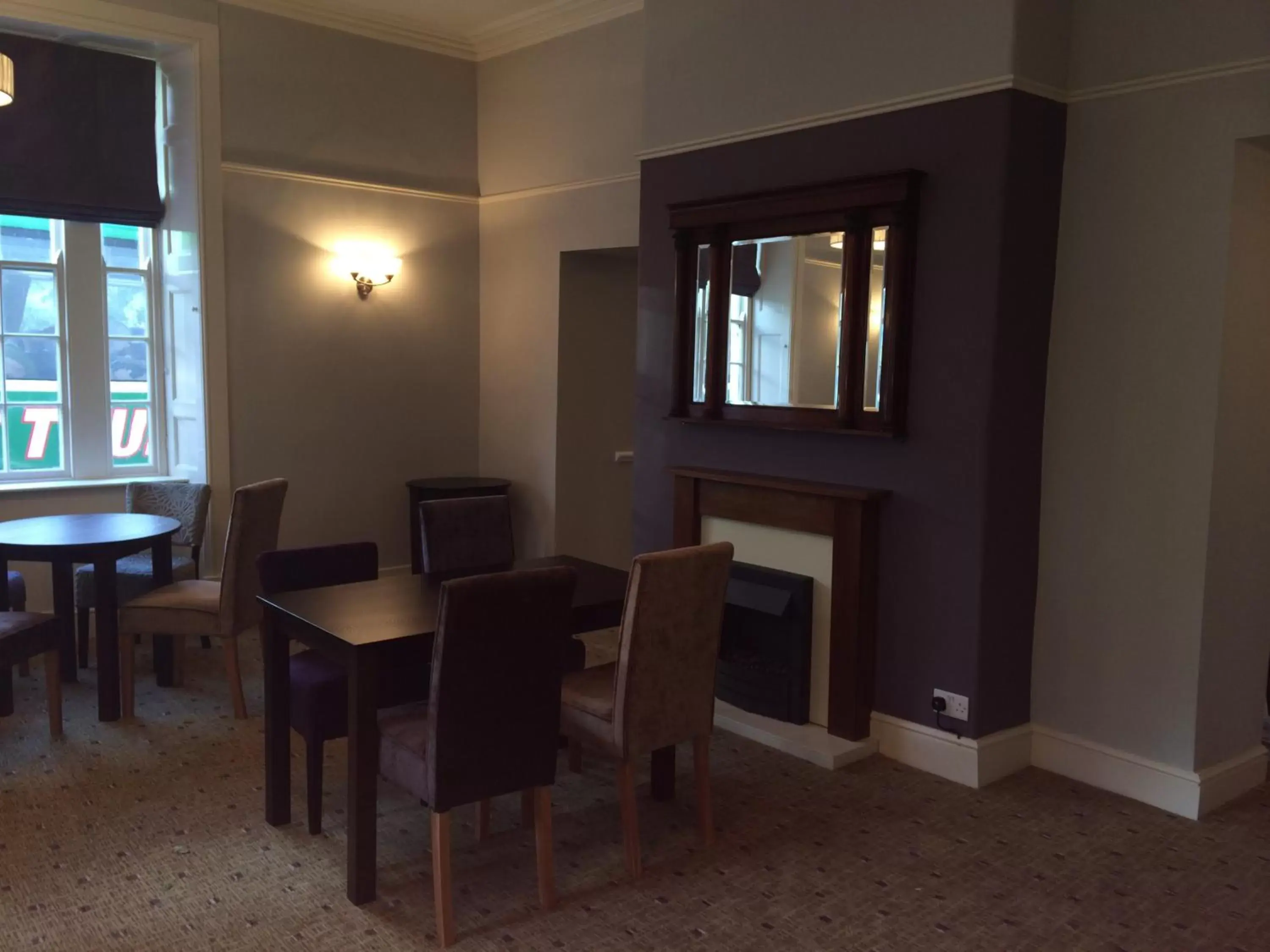 Lounge or bar, Dining Area in Royal Victoria Hotel Snowdonia