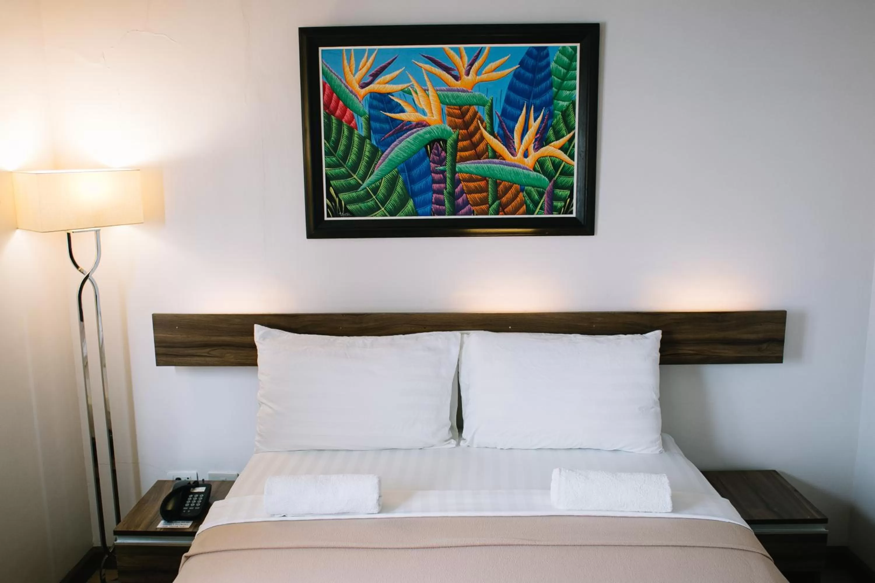 Bedroom, Bed in Leope Hotel