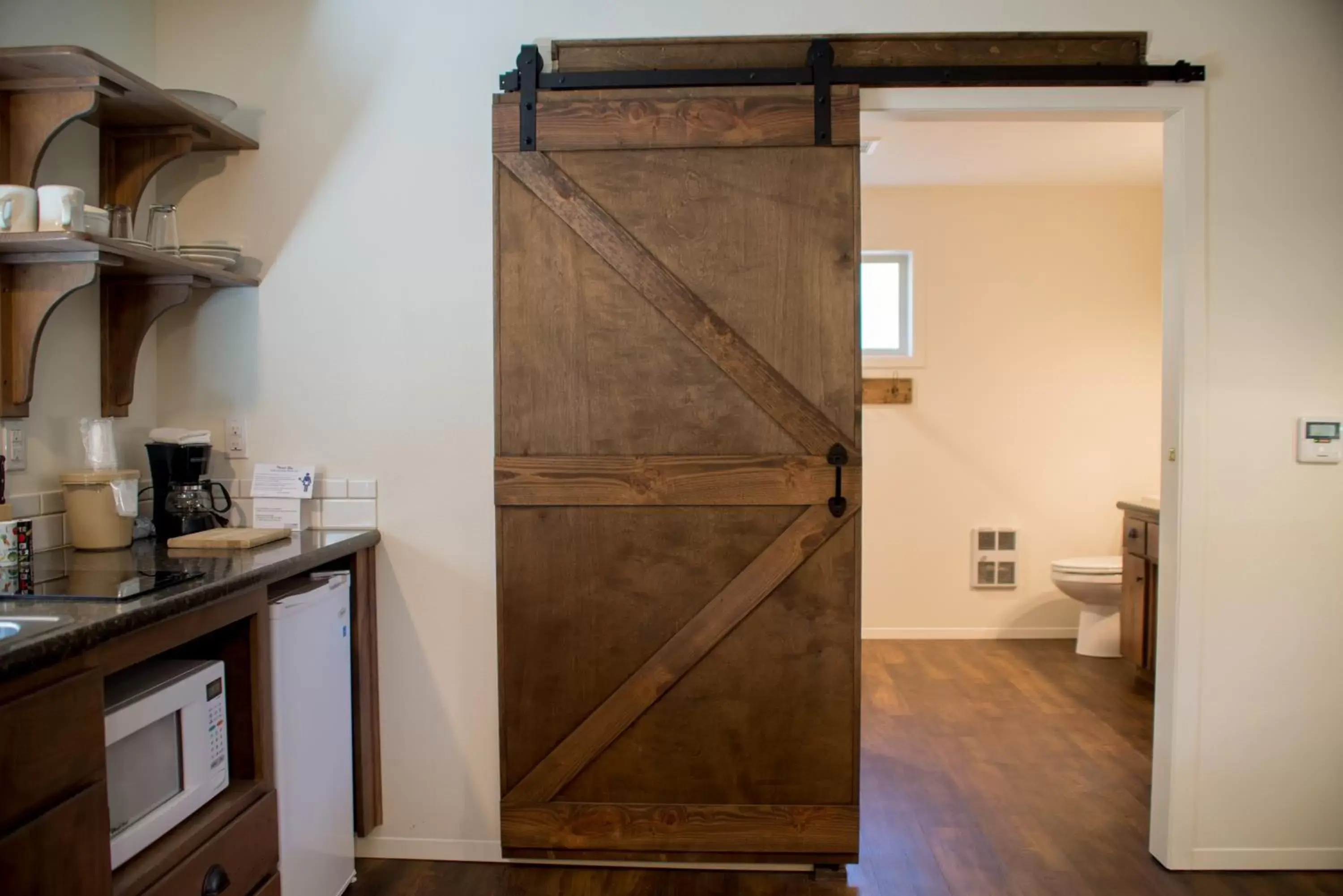 Bathroom, Kitchen/Kitchenette in Eagle Cap Chalets