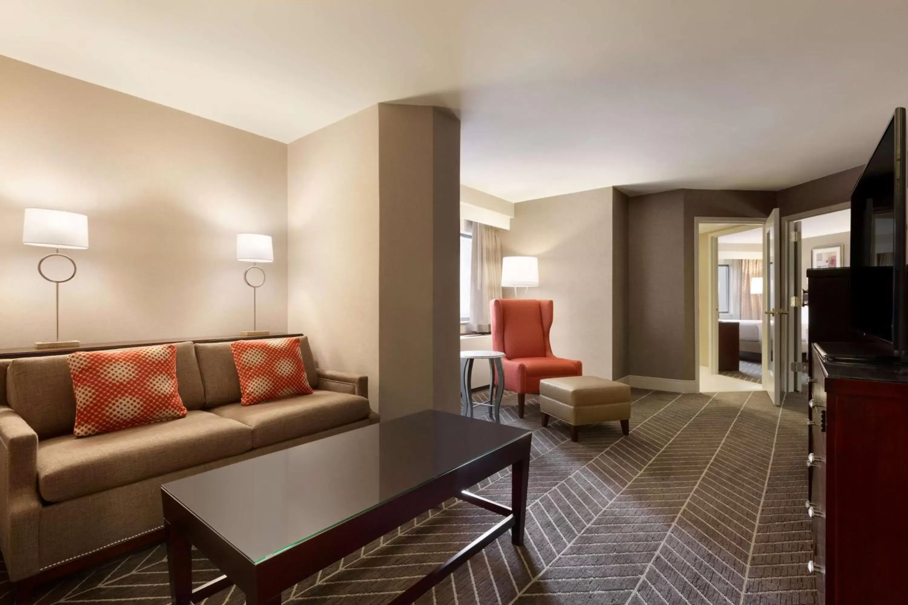 Bedroom, Seating Area in Hilton Arlington