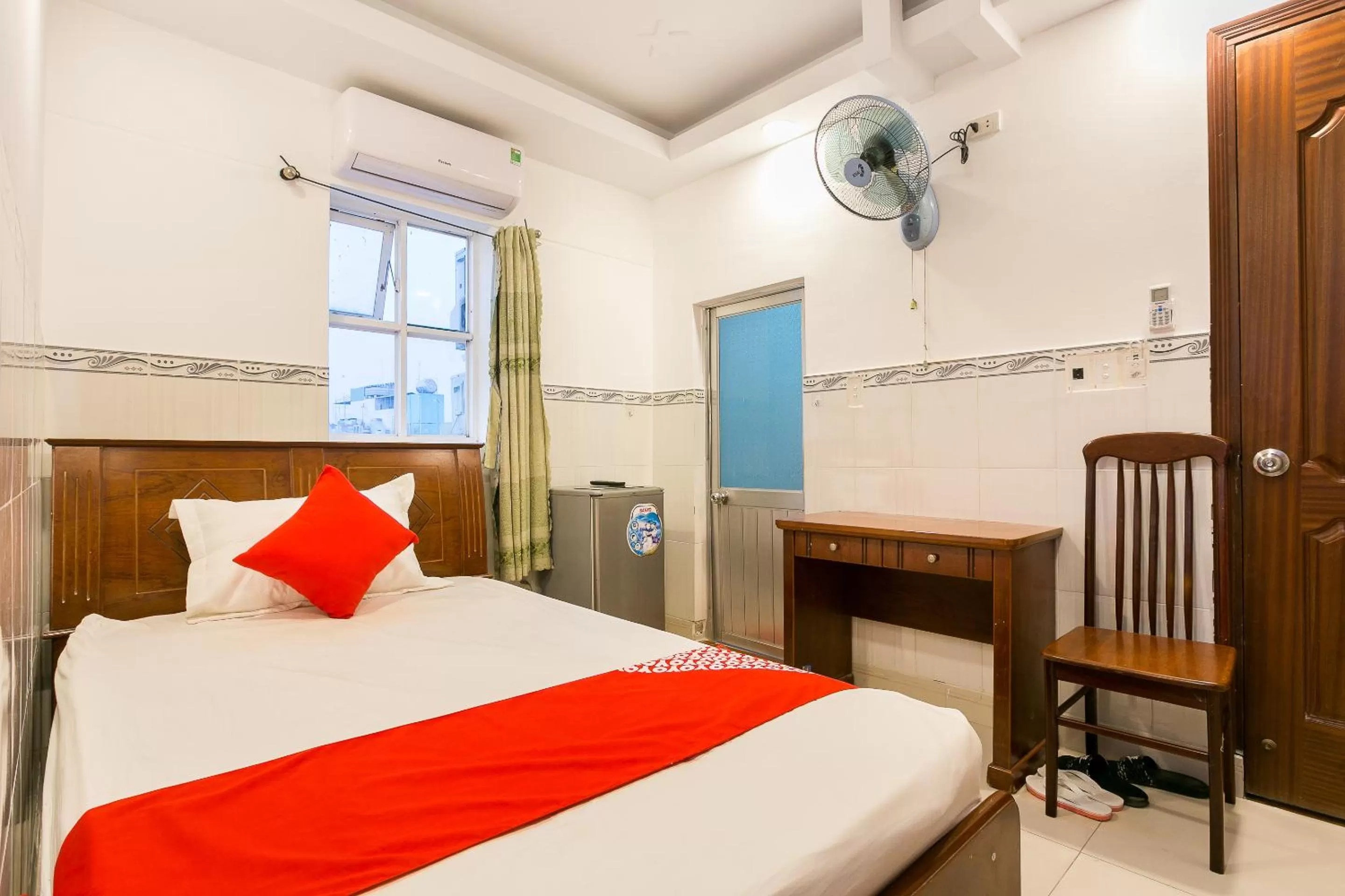 Bedroom, Bed in Song Xanh Hotel near SECC - FV