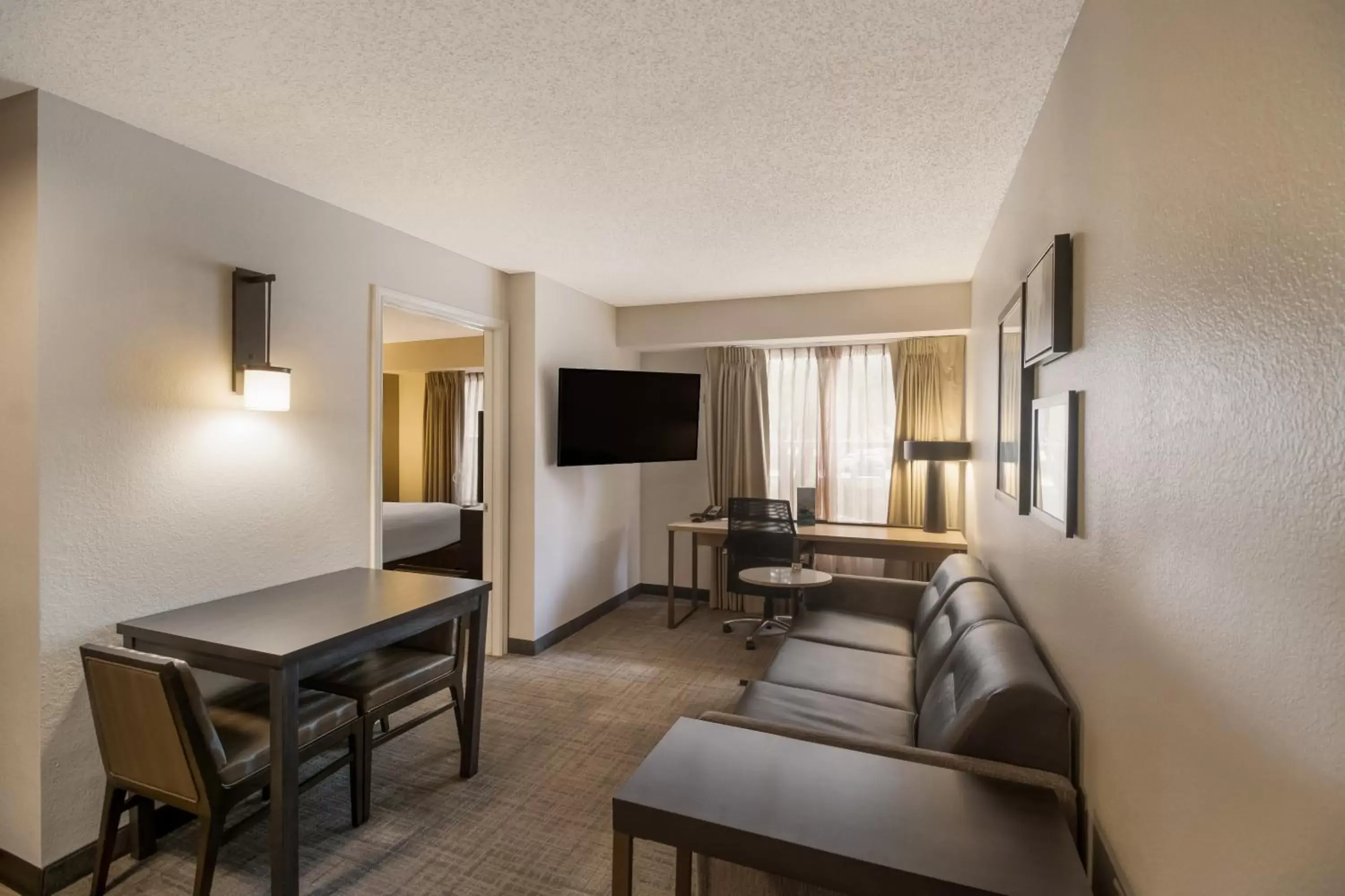 Living room, Seating Area in Sonesta ES Suites Dallas Richardson