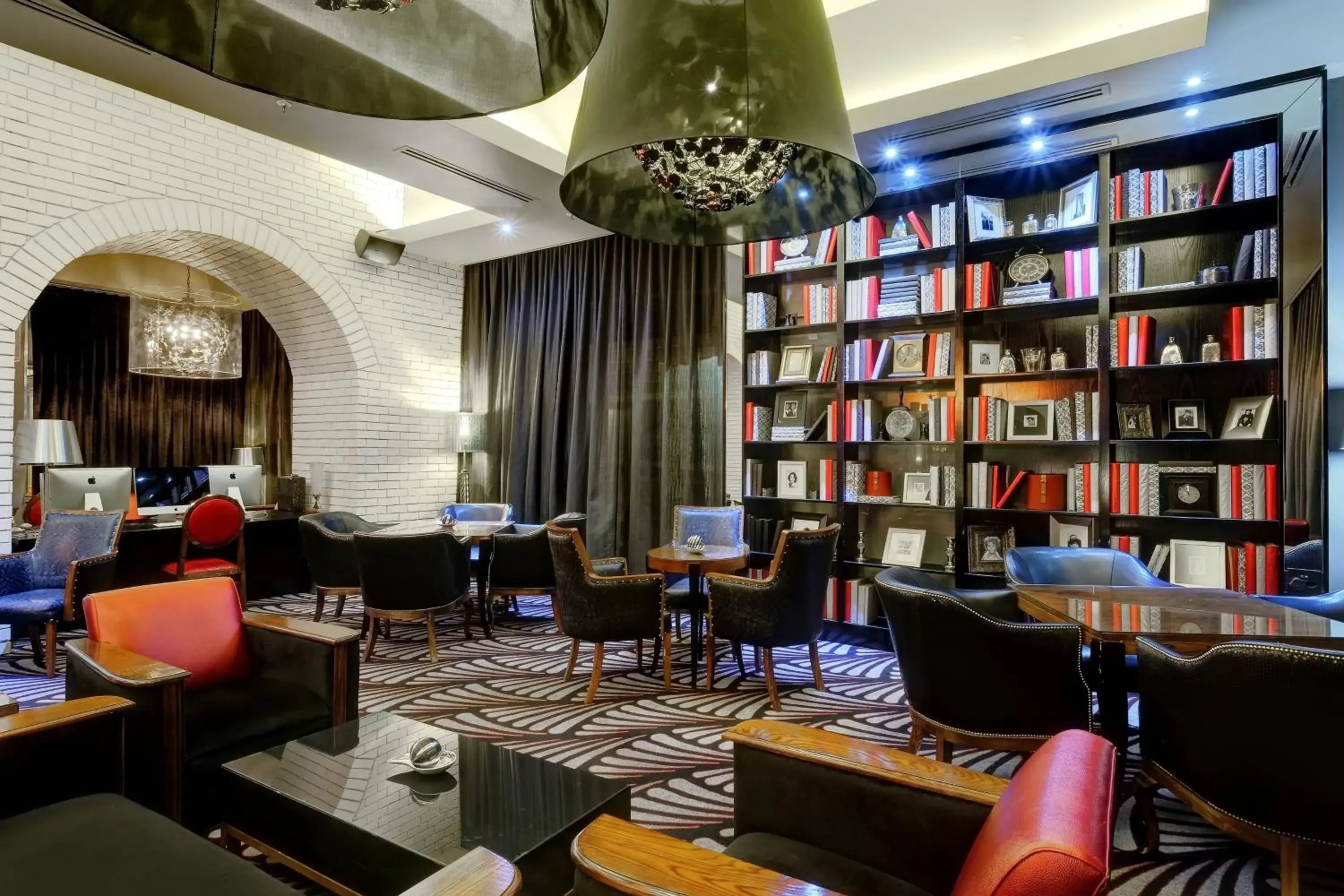 Lobby or reception, Library in Protea Hotel by Marriott Fire & Ice Johannesburg Melrose Arch