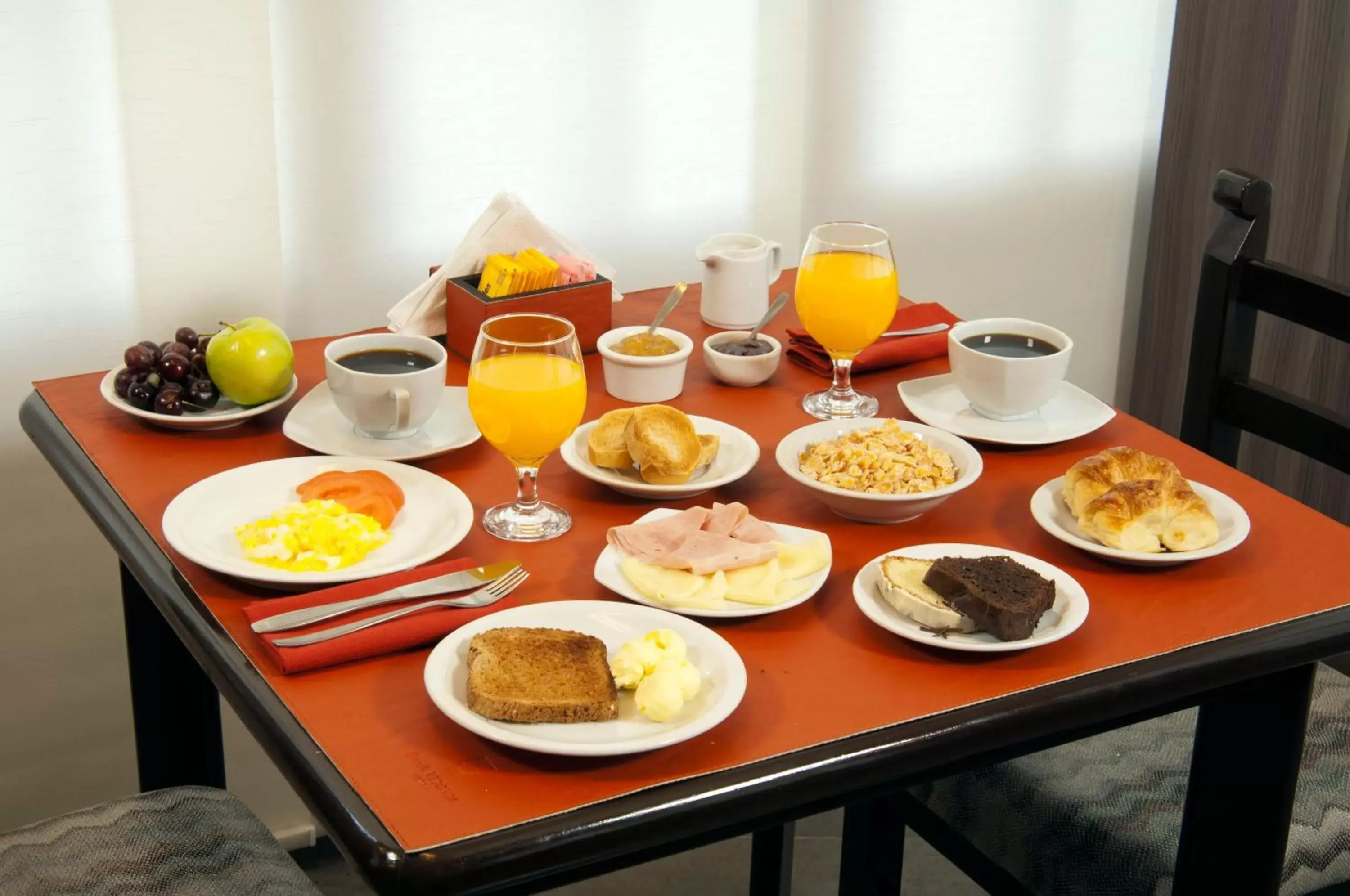 Food and drinks, Breakfast in Hotel Bahia Redonda