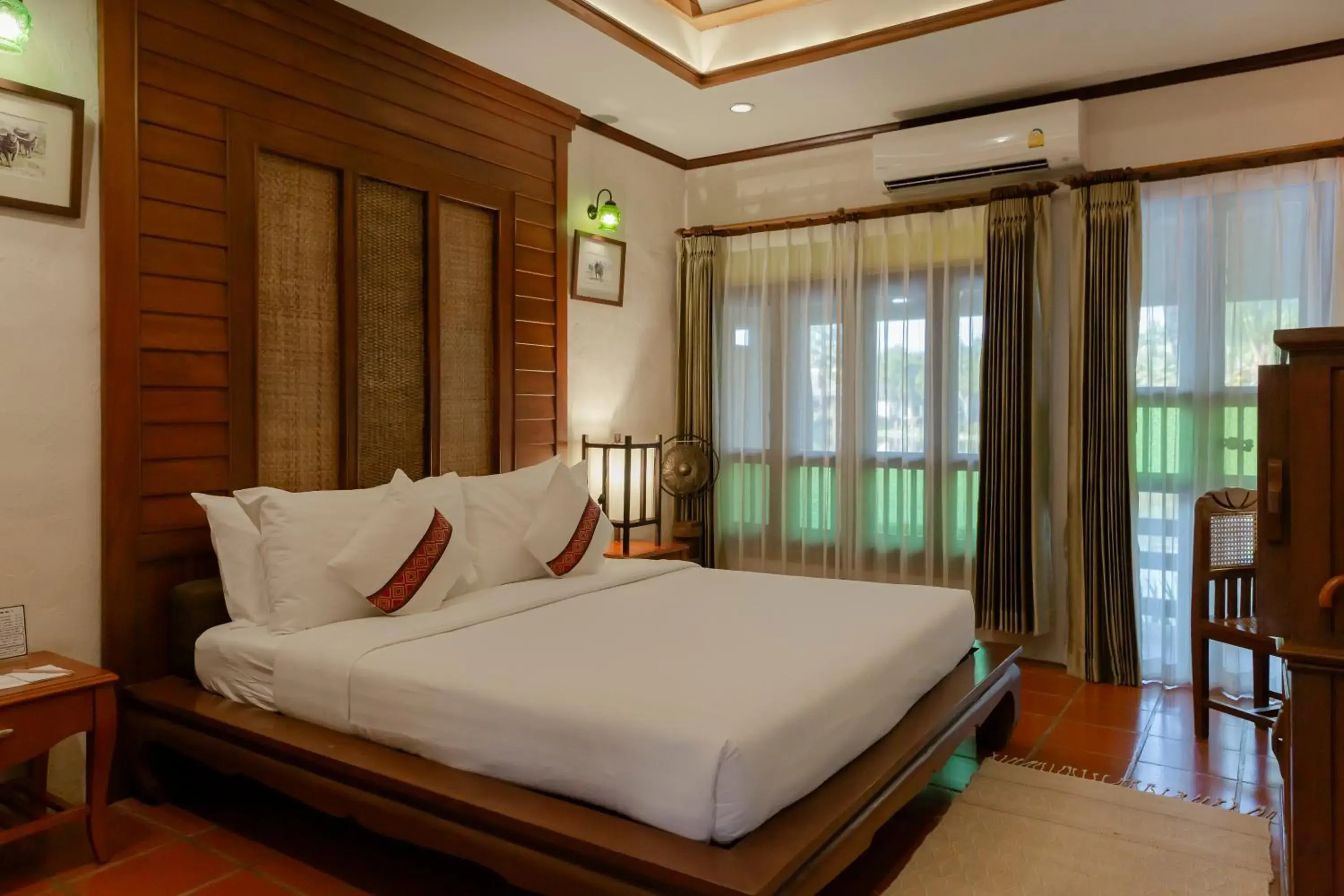 Bed in Horizon Village & Resort SHA Plus