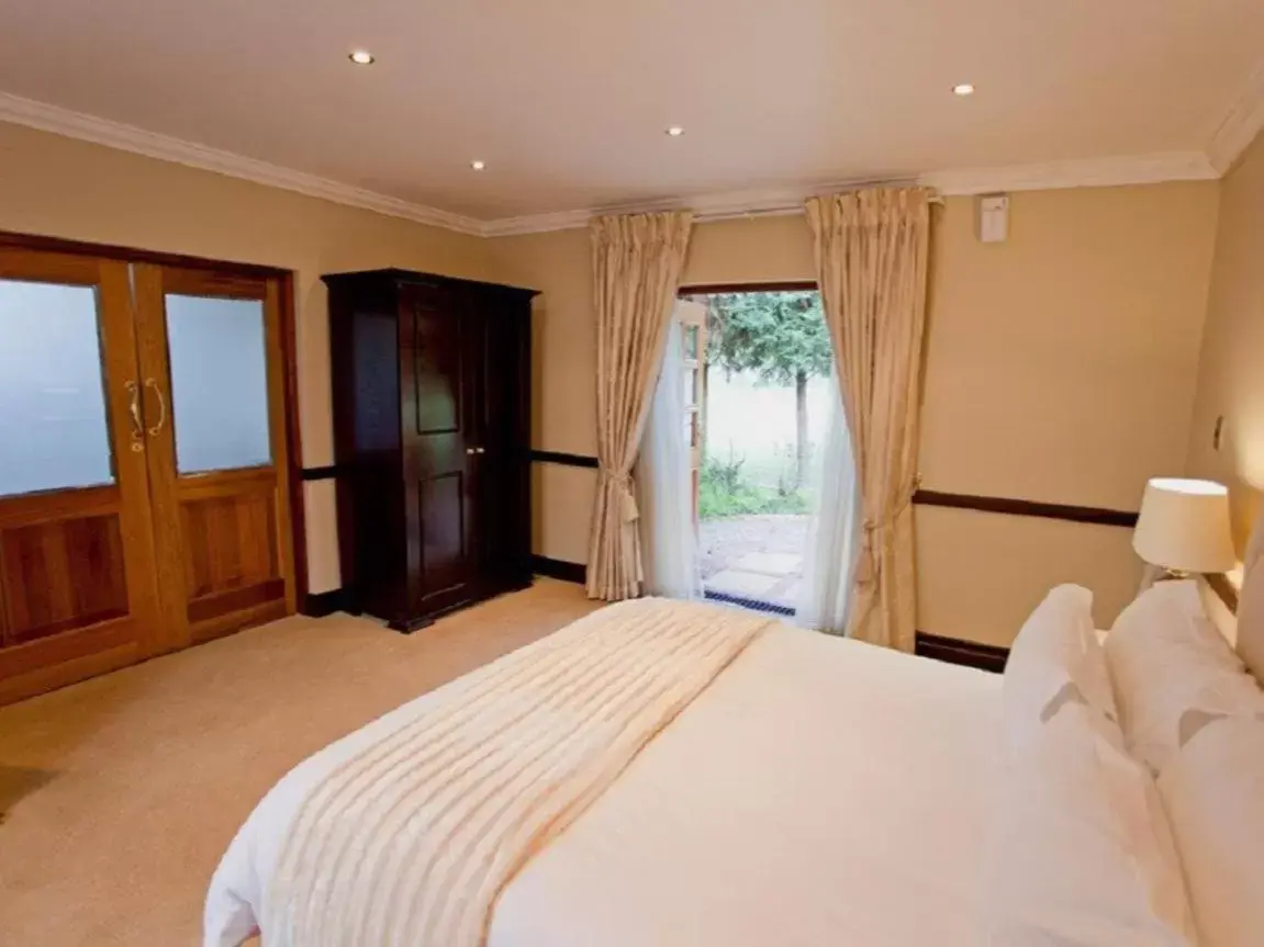 Bed in Kievits Kroon Gauteng Wine Estate