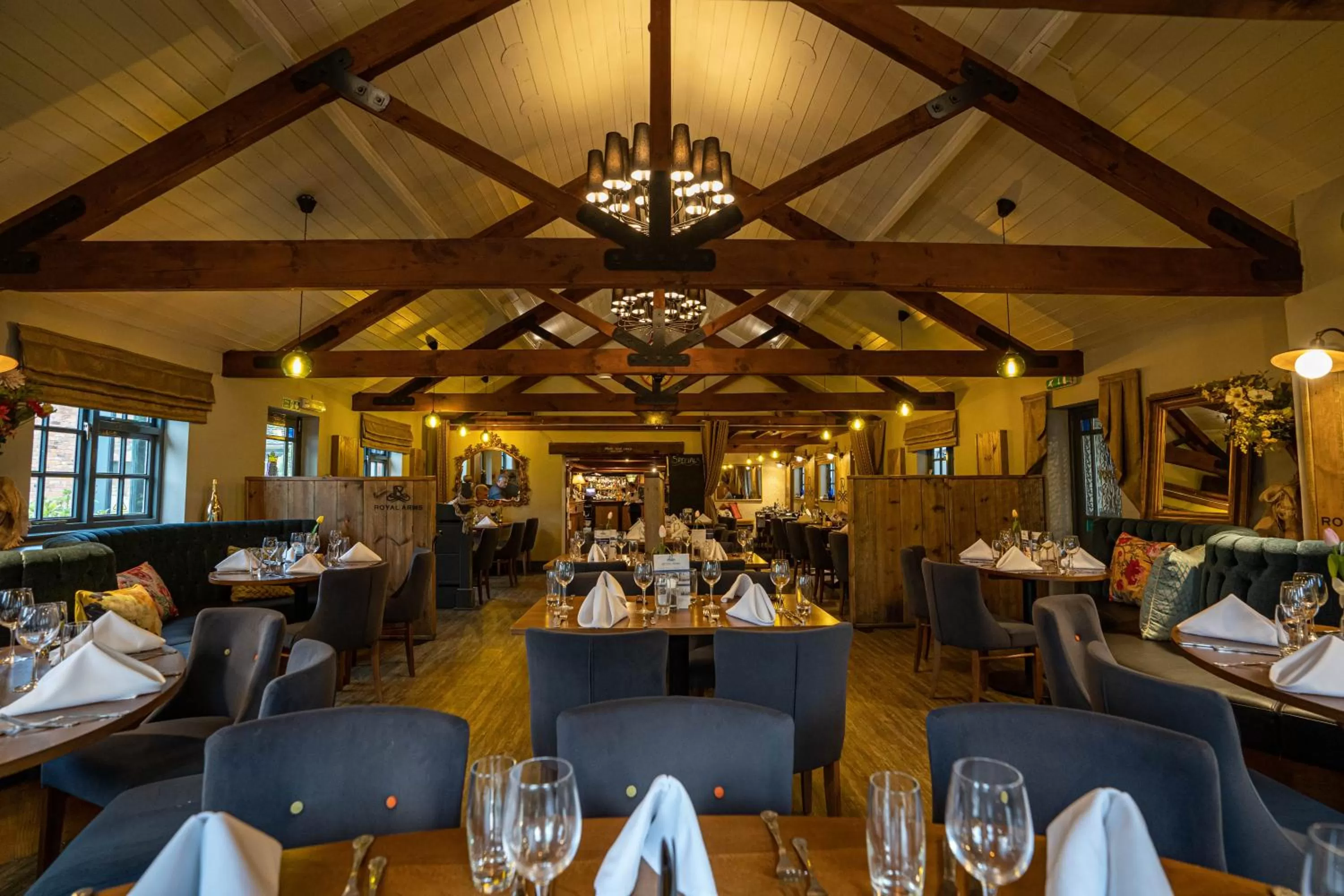 Restaurant/places to eat in The Royal Arms Bed & Breakfast