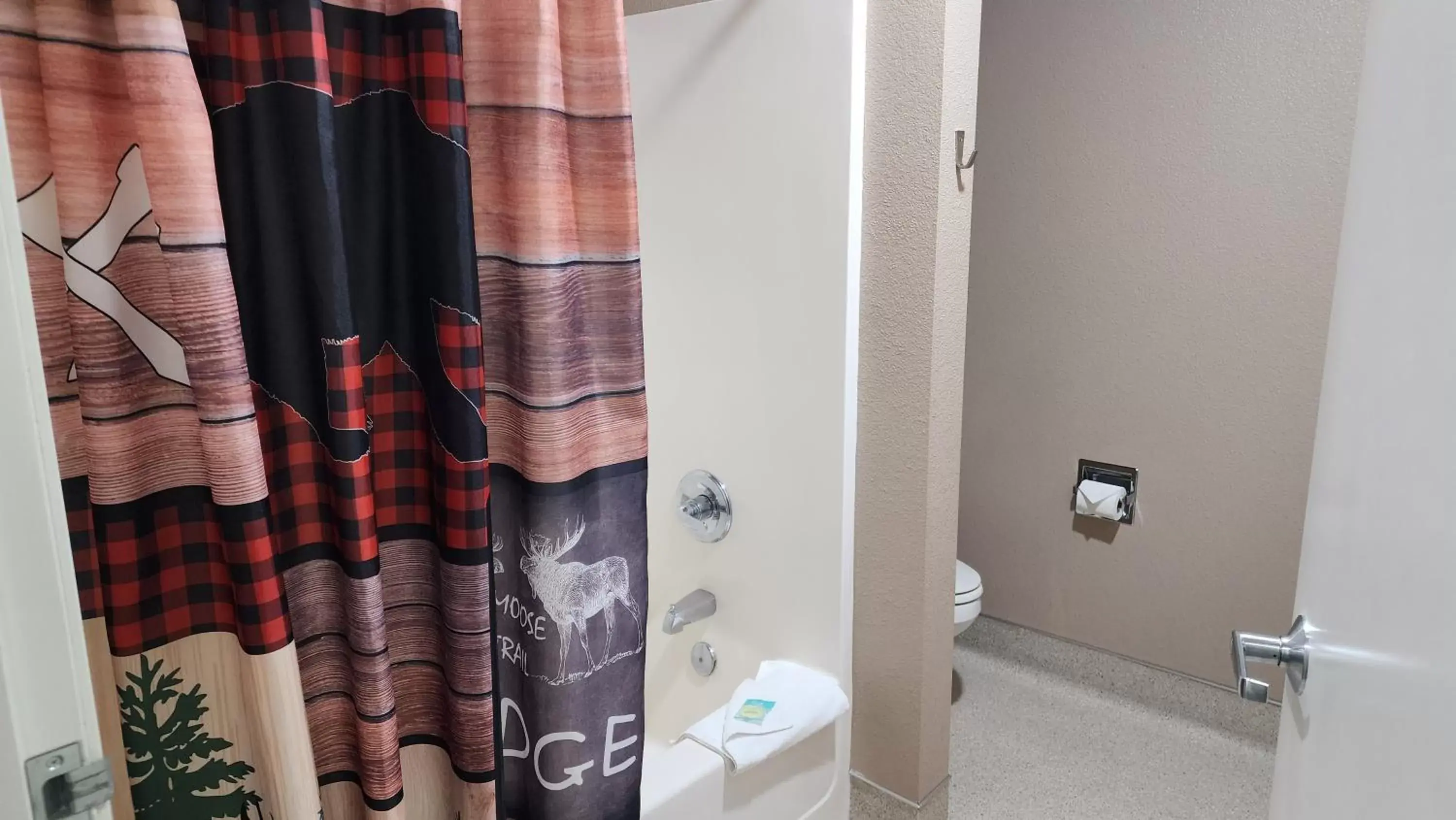 Bathroom in Antlers Motel