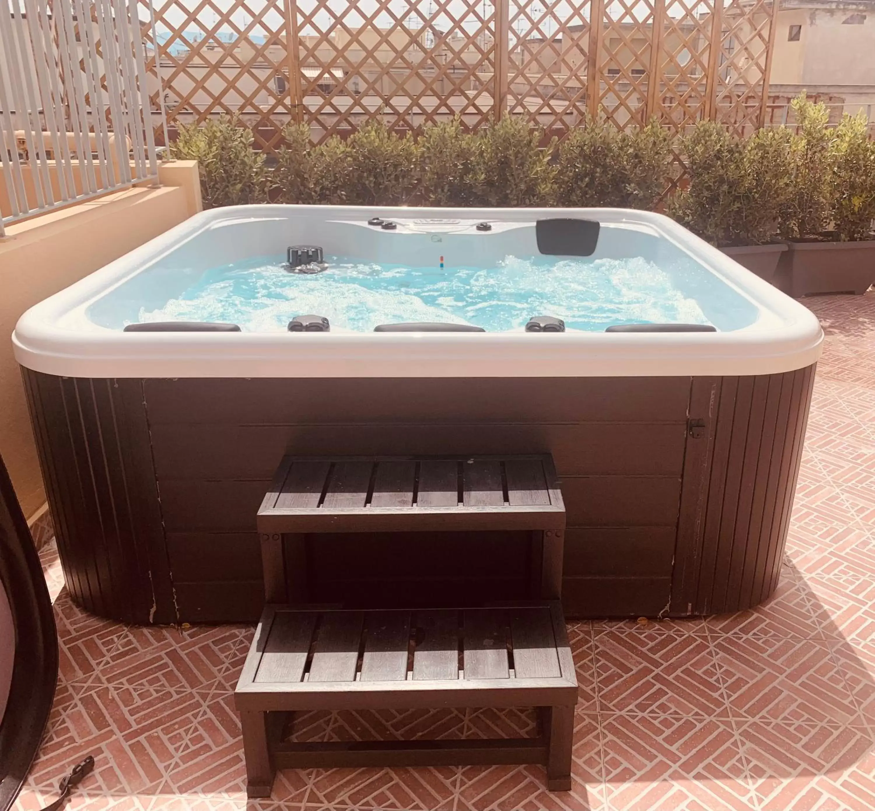 Hot Tub in Aqua B&B - Rooms and Apartments