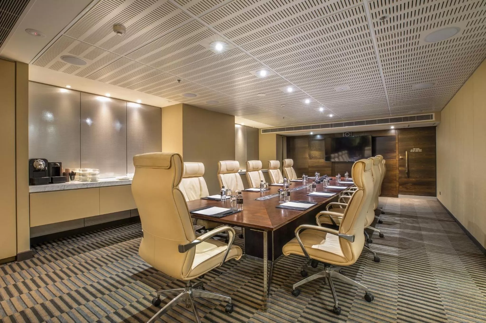 Meeting/conference room in InterContinental Melbourne The Rialto by IHG