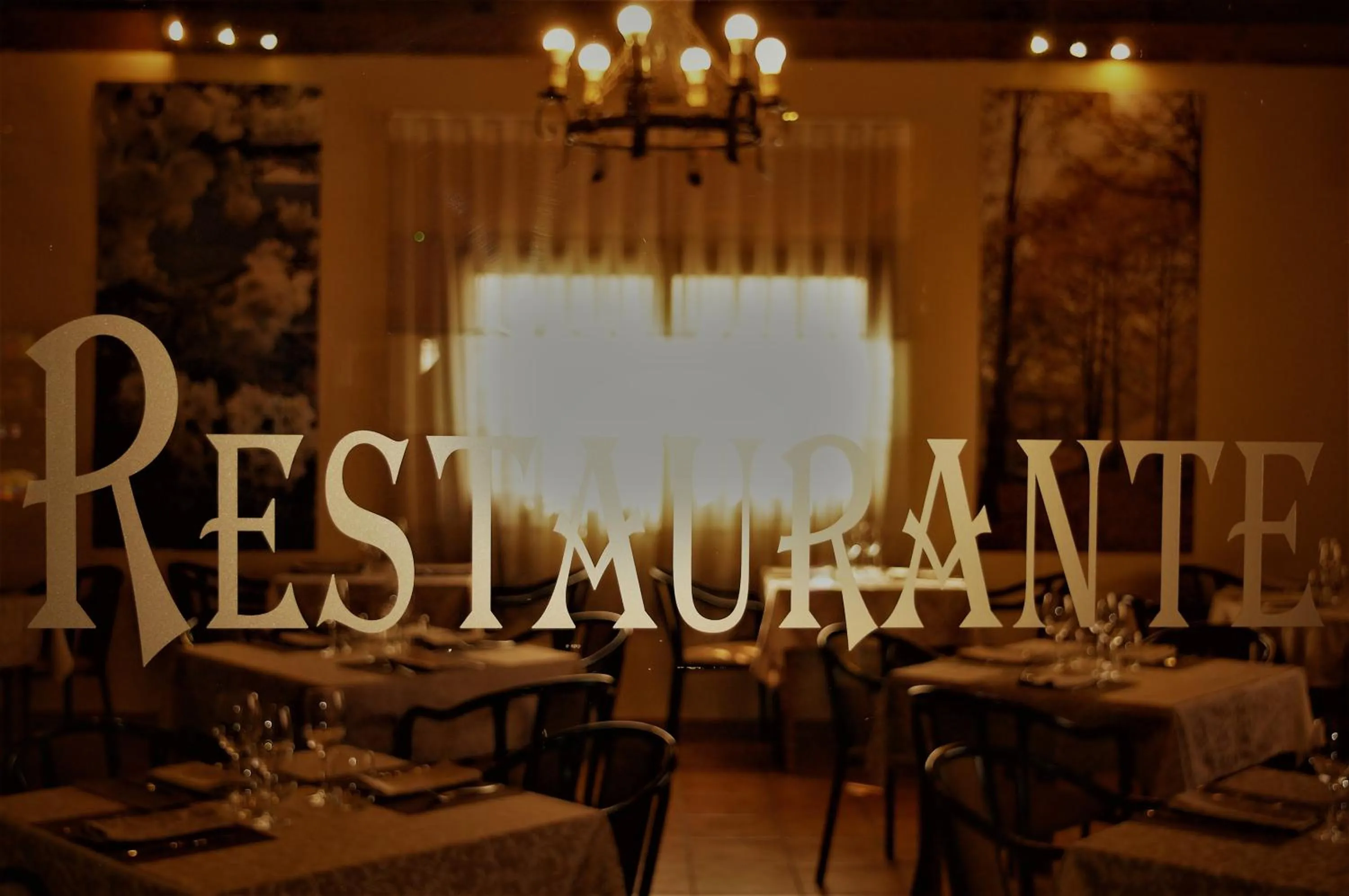 Restaurant/places to eat in Hotel Ciudad de Plasencia