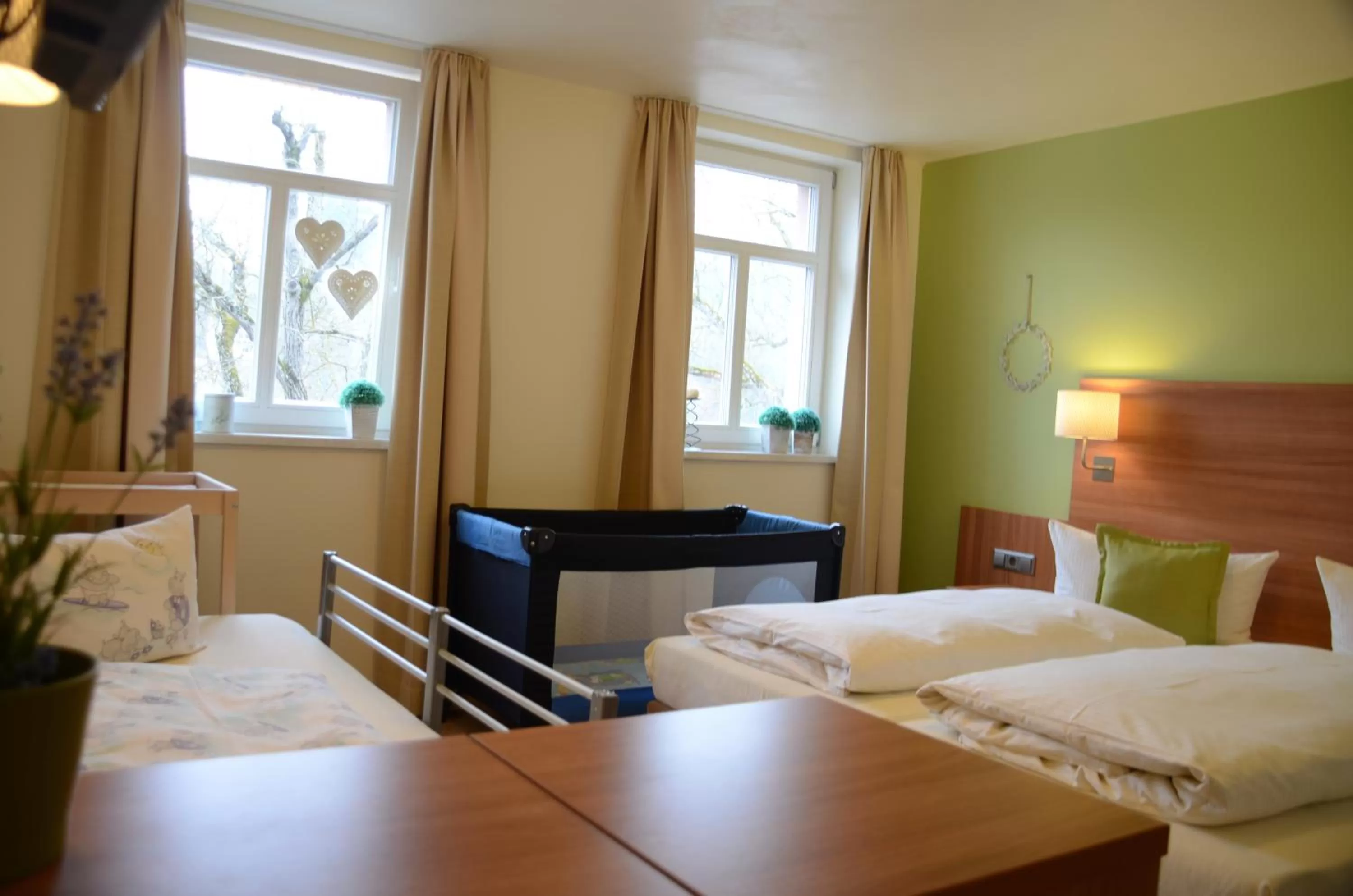 Bedroom, Bed in Hotel Mainblick Garni