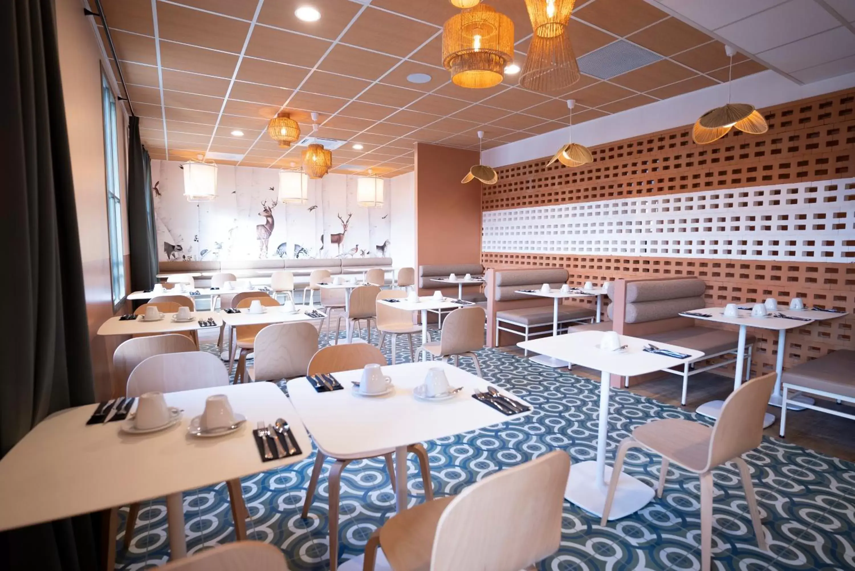 Breakfast, Restaurant/Places to Eat in Ibis Styles Le Touquet