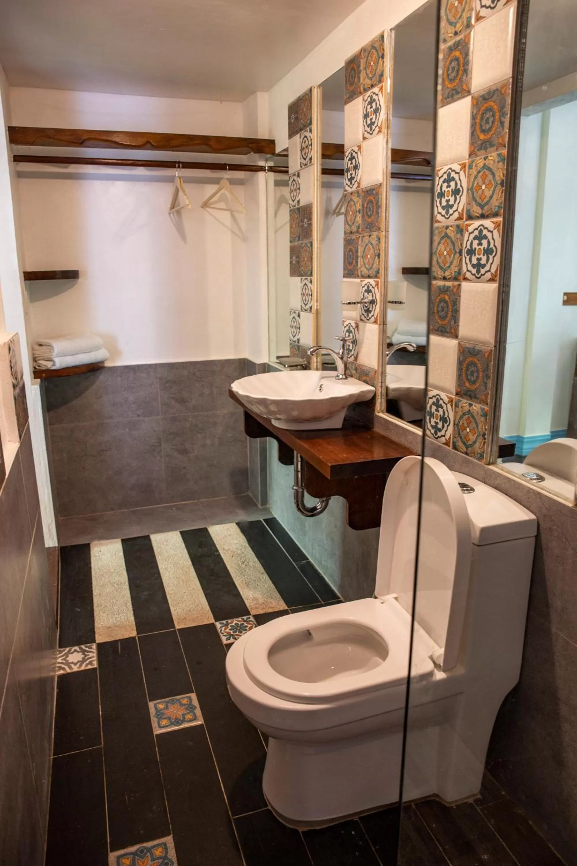 Bathroom in Peak View Resort