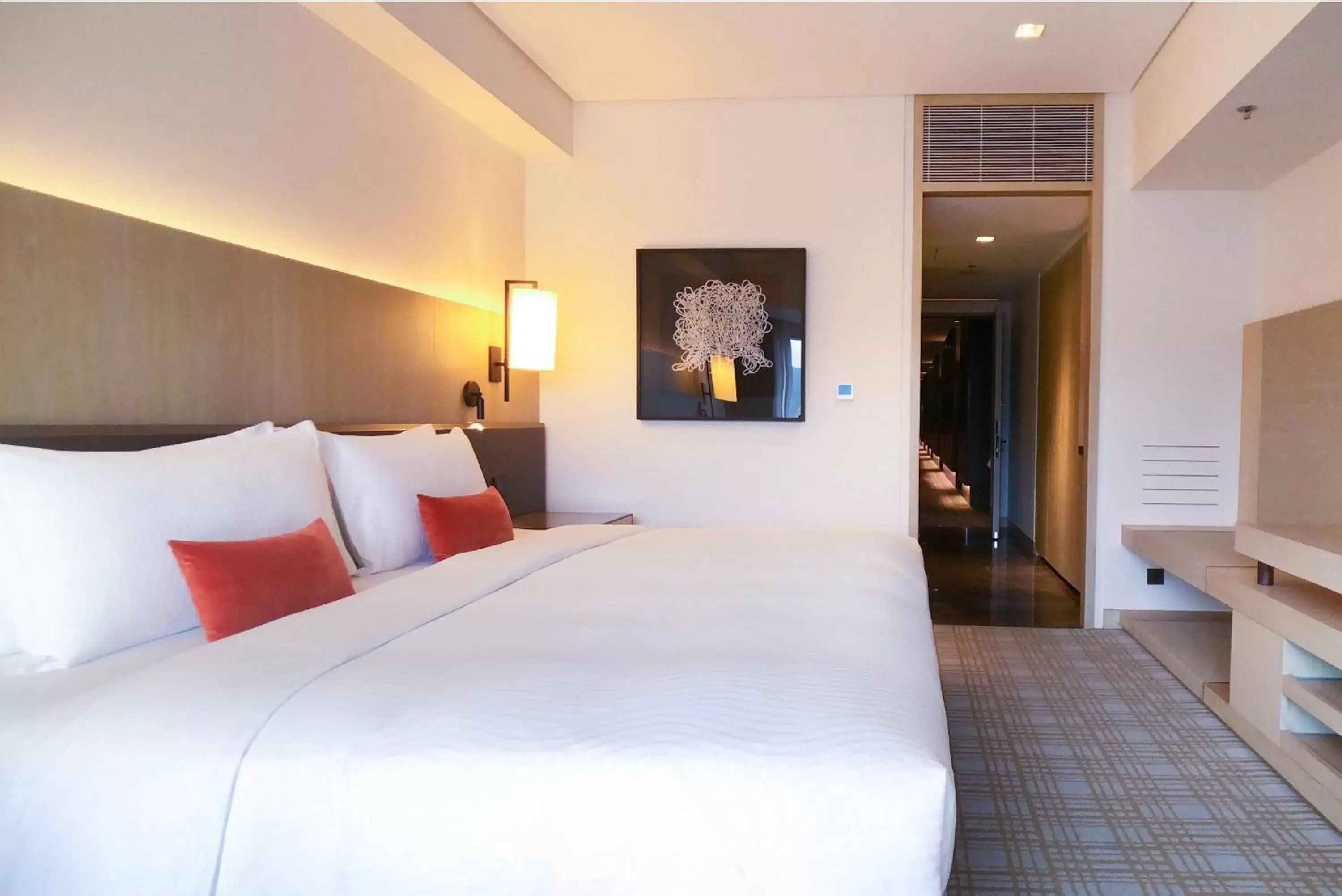 Bed in Taipei Marriott Hotel