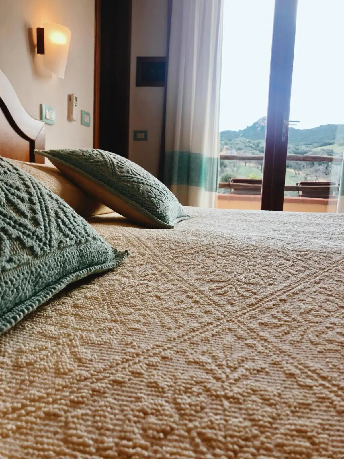 Decorative detail, Bed in Le Anfore Hotel