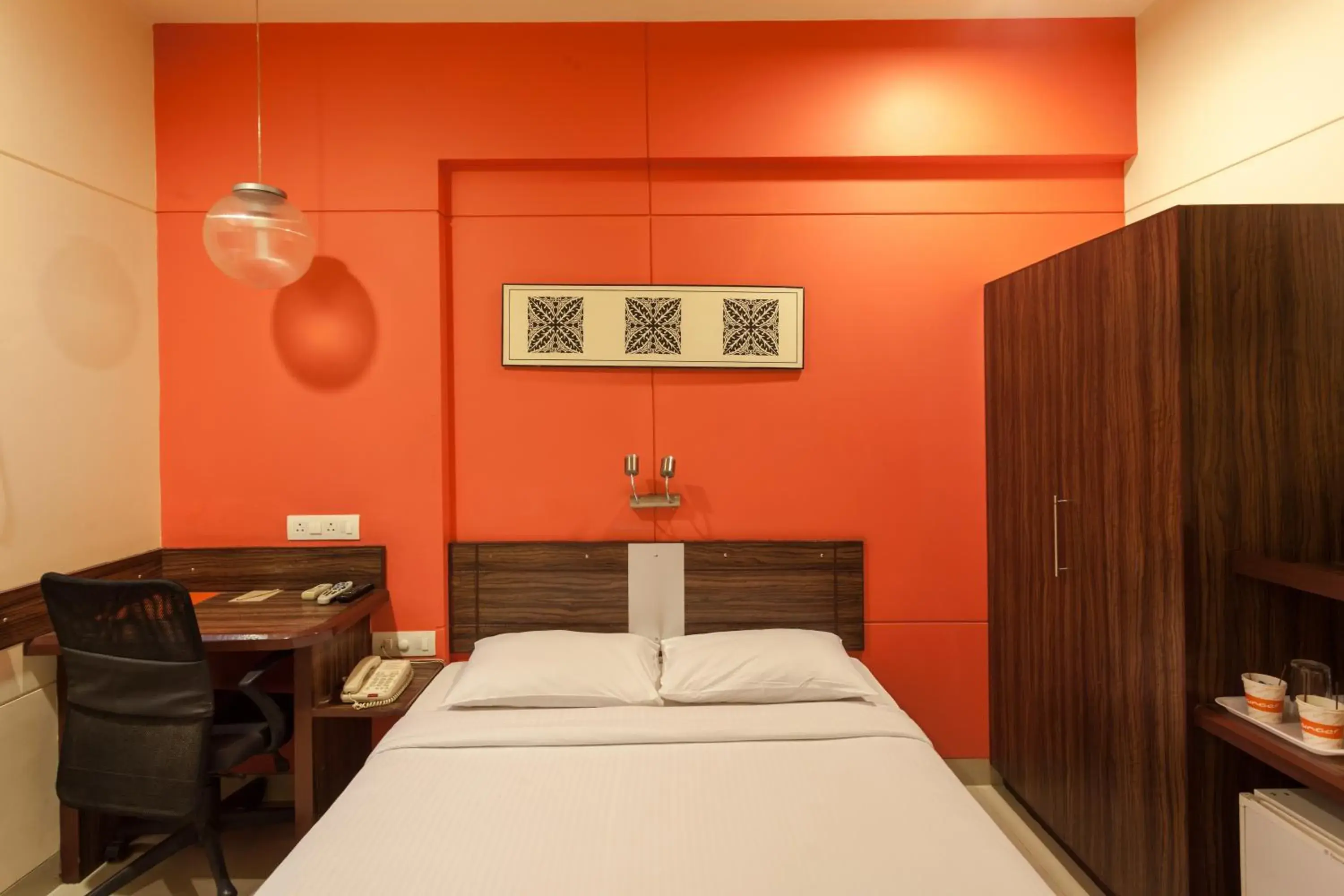 Bedroom, Bed in Ginger Hotel Surat