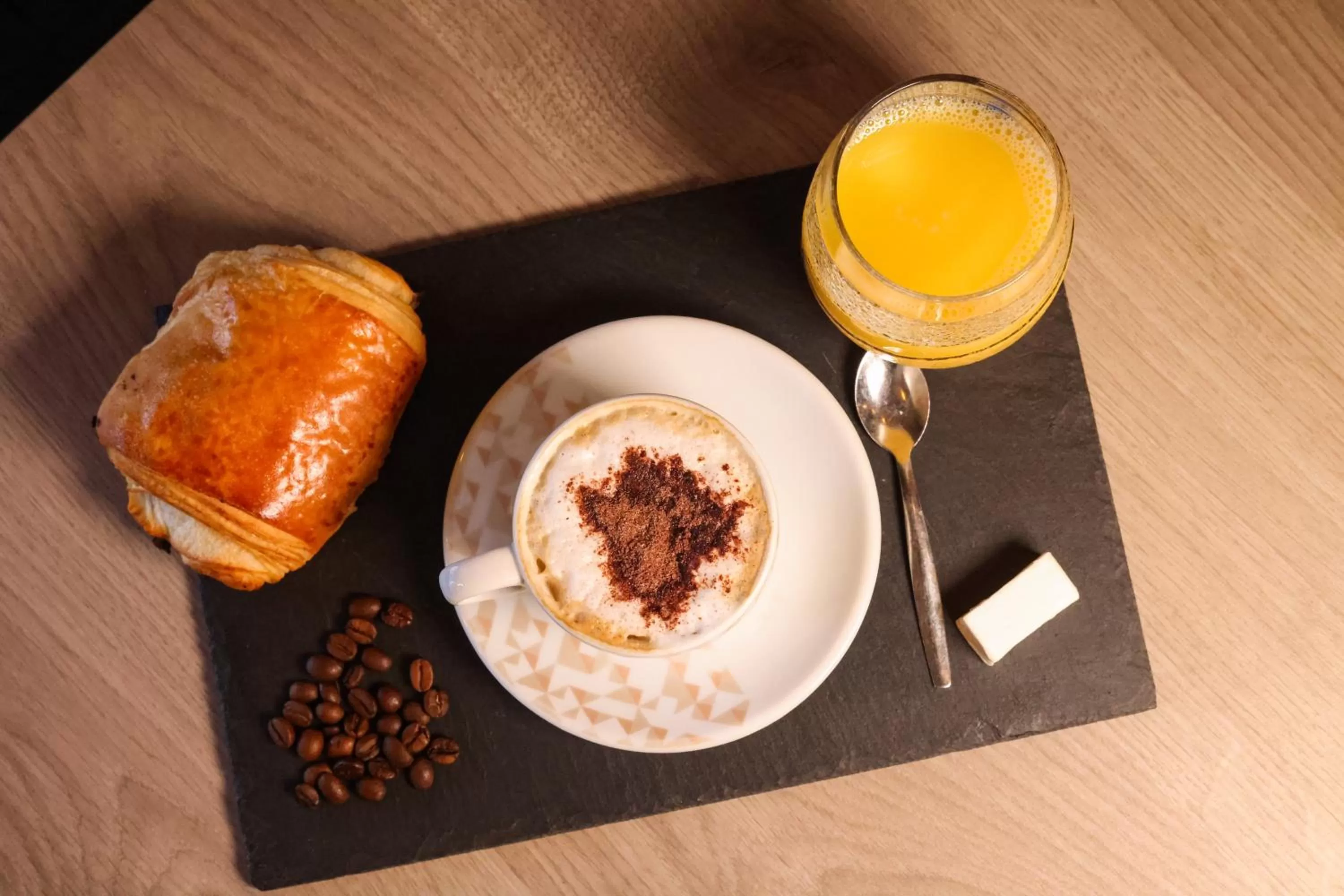 Food and drinks in Hostellerie LE PANEL