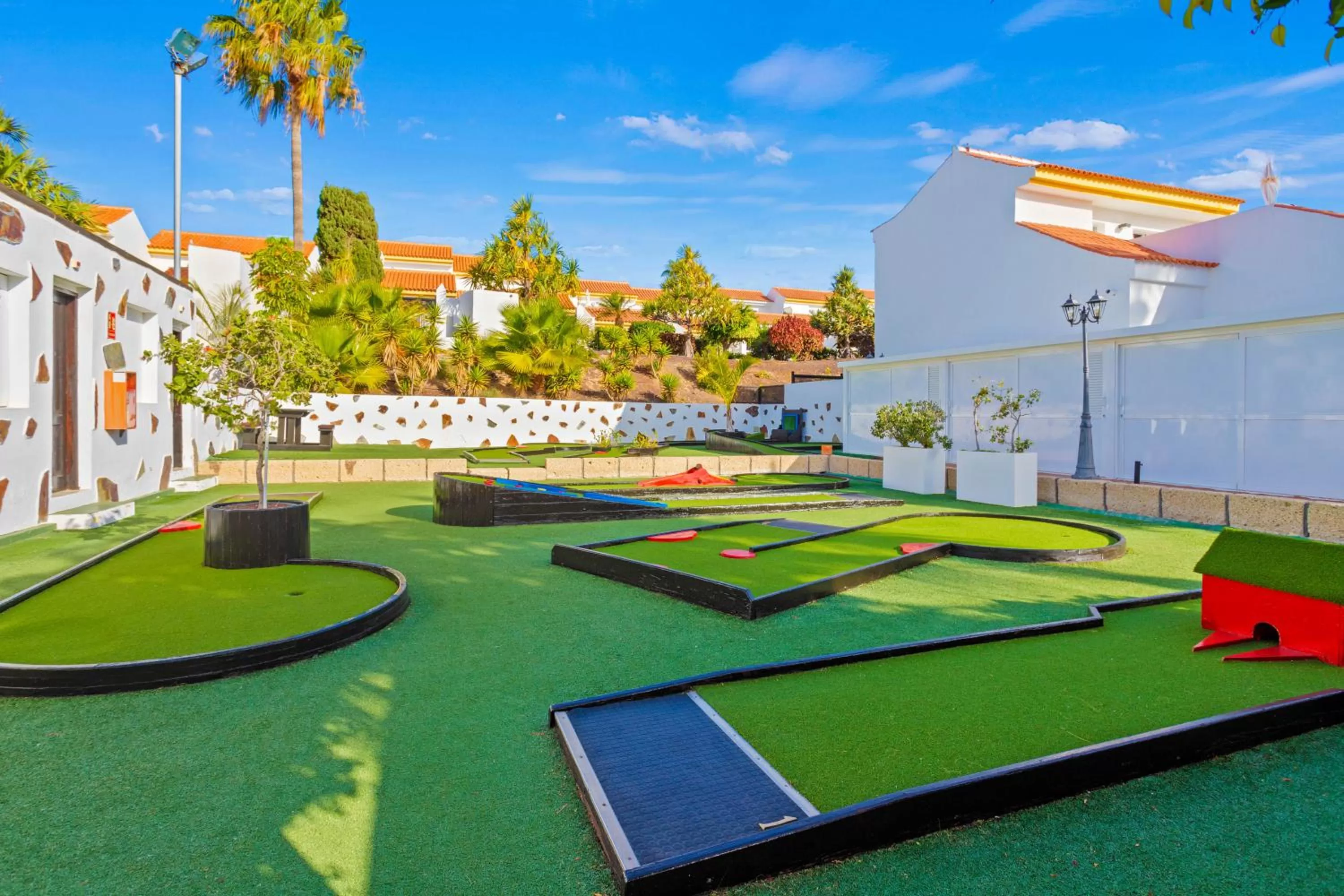 Minigolf in Wyndham Residences Golf del Sur