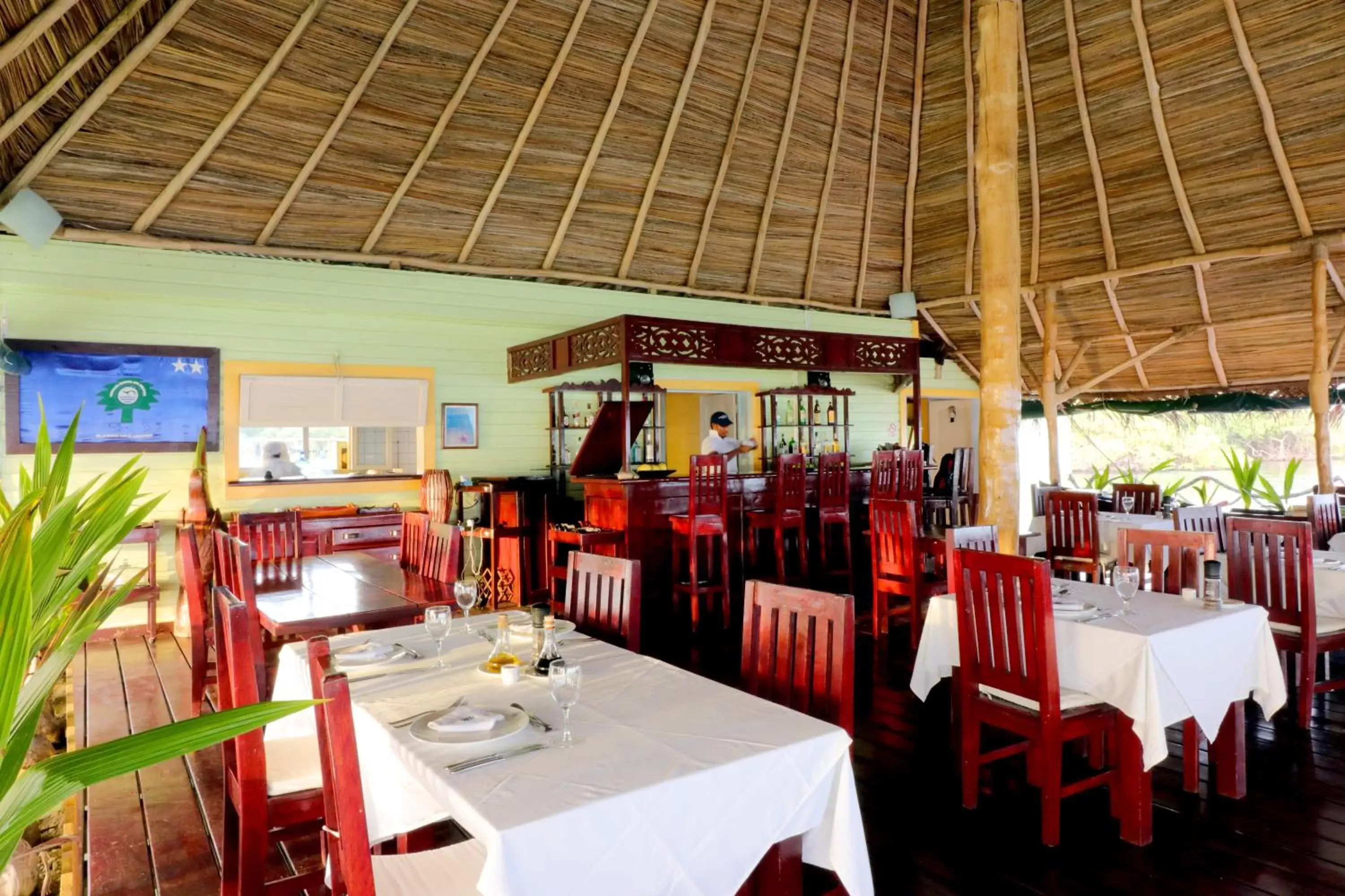 Restaurant/places to eat in Punta Caracol Acqua Lodge Restaurant/places to eat in Punta Caracol Acqua Lodge