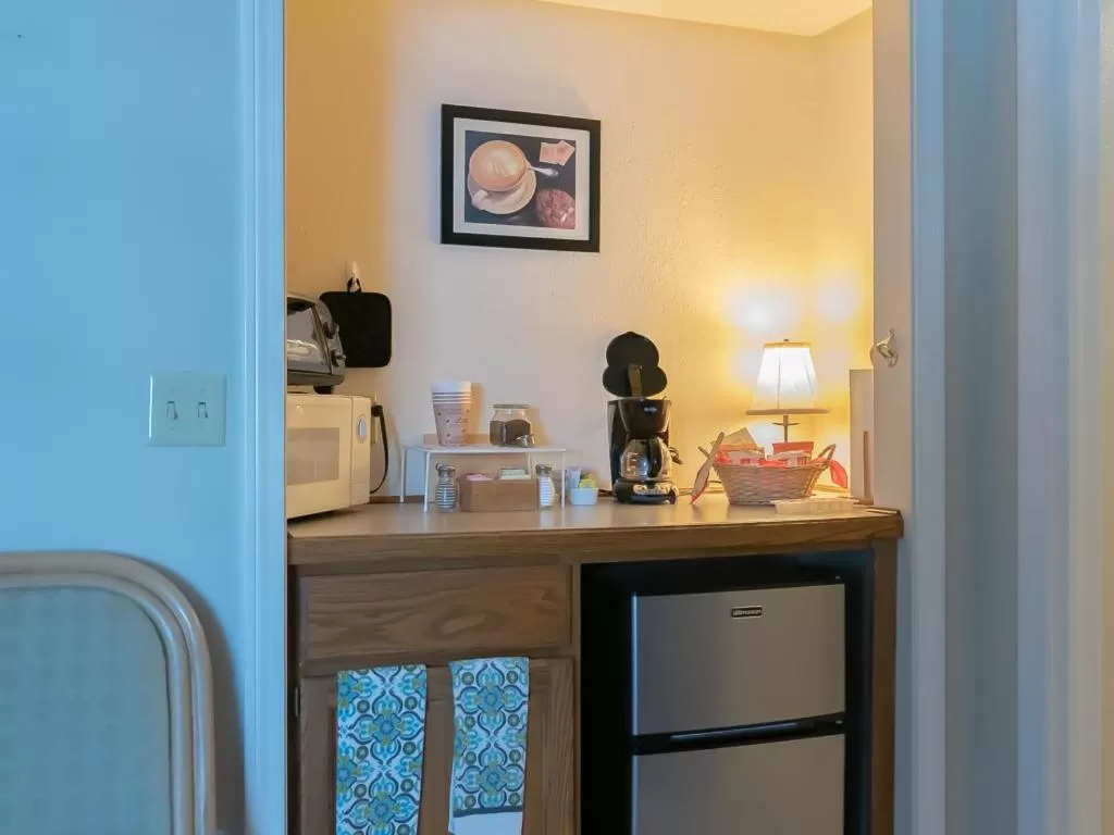 Standard Suite in Shaker Mill Inn