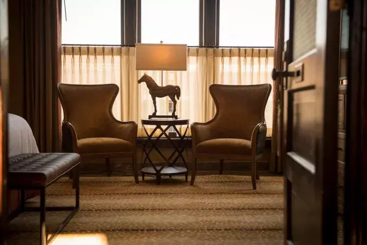 Seating Area in Frontier Hotel Pawhuska