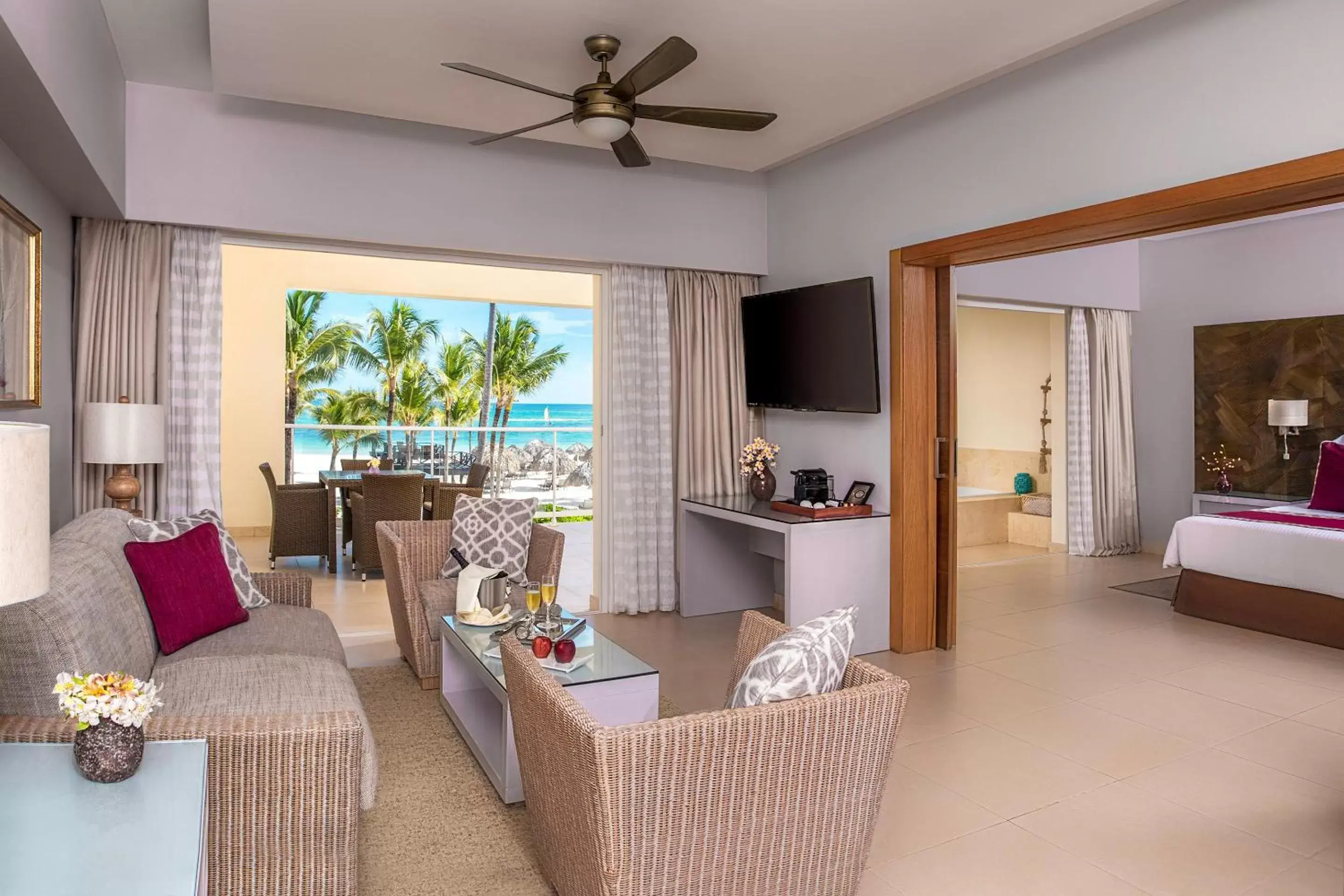 Living room, Seating Area in Dreams Royal Beach Punta Cana