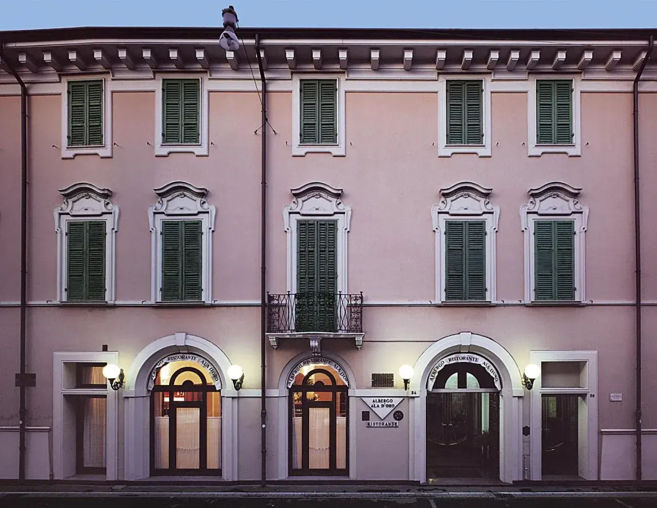 Facade/entrance, Property Building in Hotel Ala D'Oro