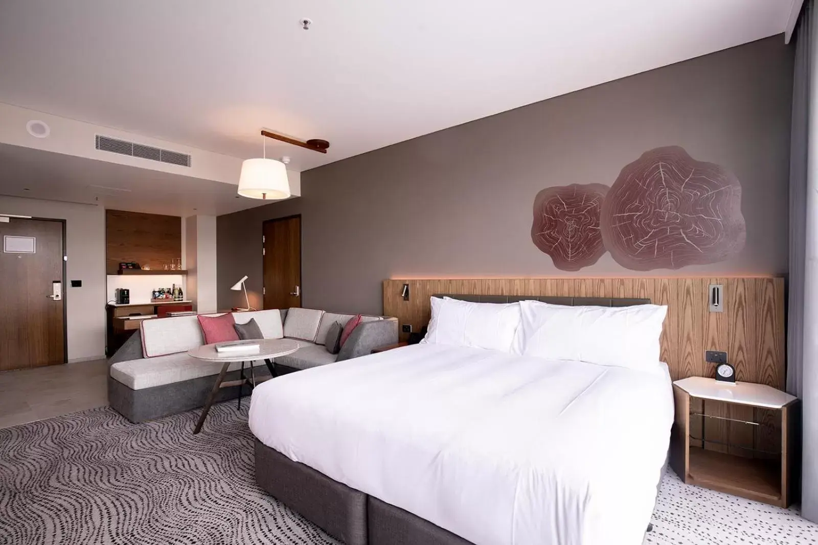 Bedroom, Bed in Crowne Plaza Hobart, an IHG Hotel