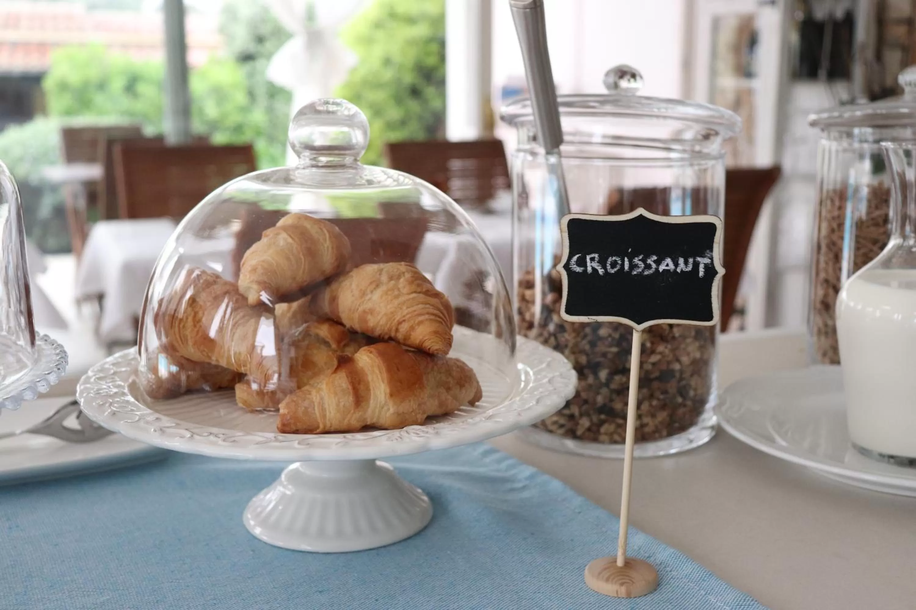 Breakfast in Cento Ulivi B&B